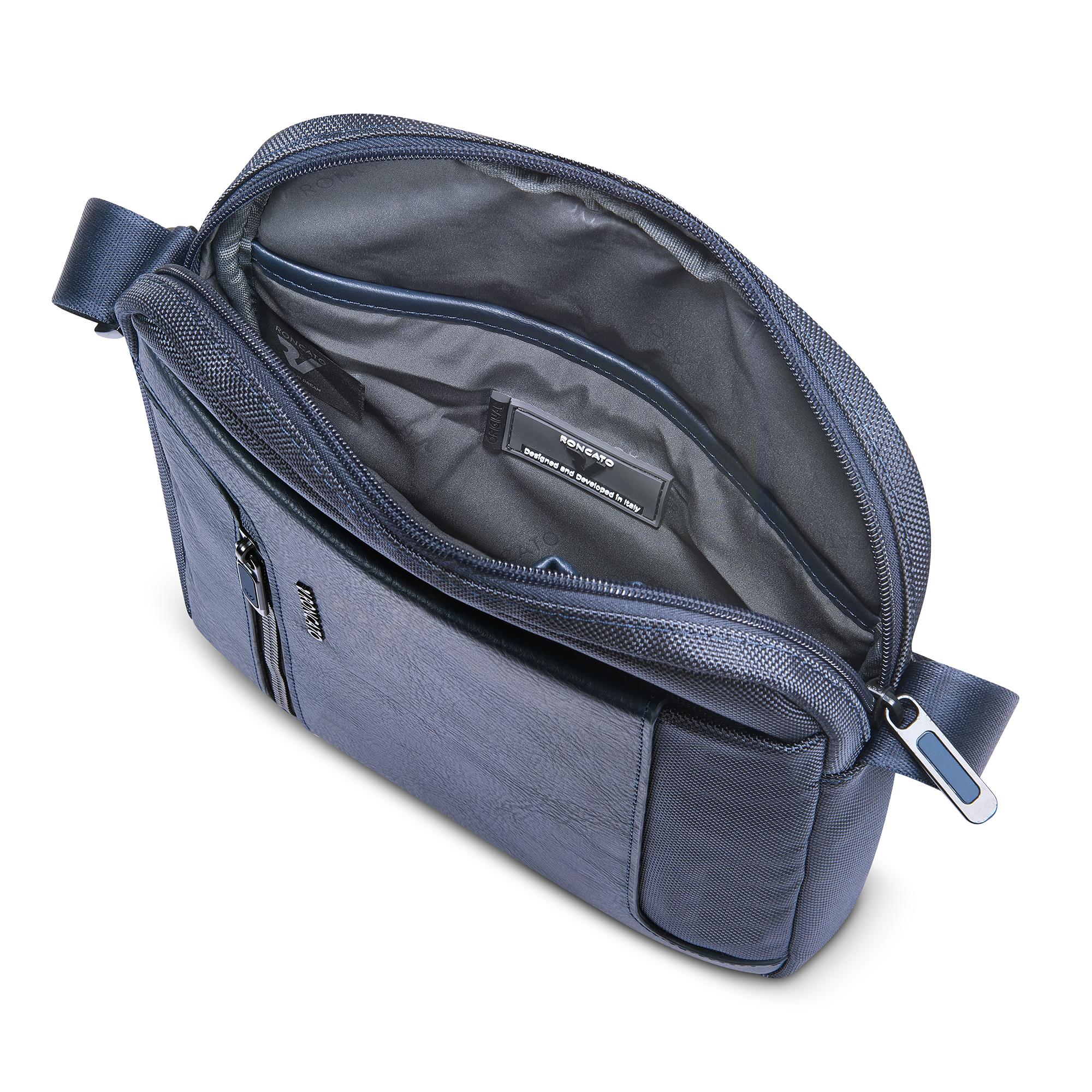 Roncato borsello in tessuto ed ecopelle "Panama 4 Blu 400893.23