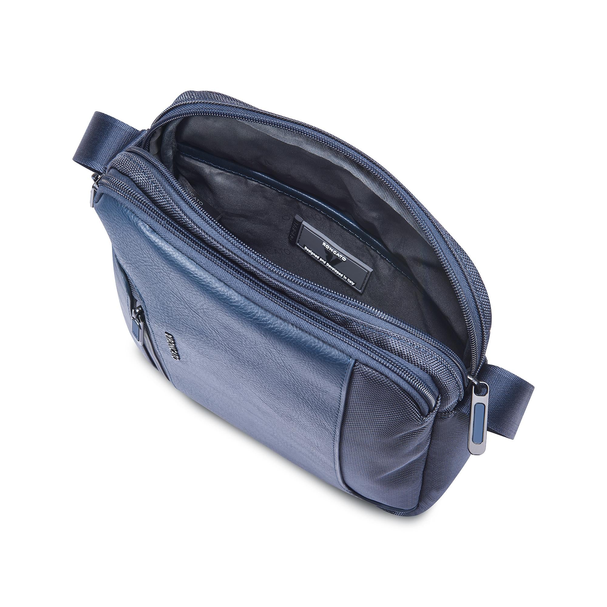 Roncato borsello in tessuto ed ecopelle "Panama 4 Blu 400894.23