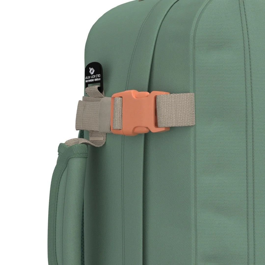 Cabin Zero zaino 28L da viaggio in tessuto "Classic" Verde CZ08.2401 SAGE FOREST