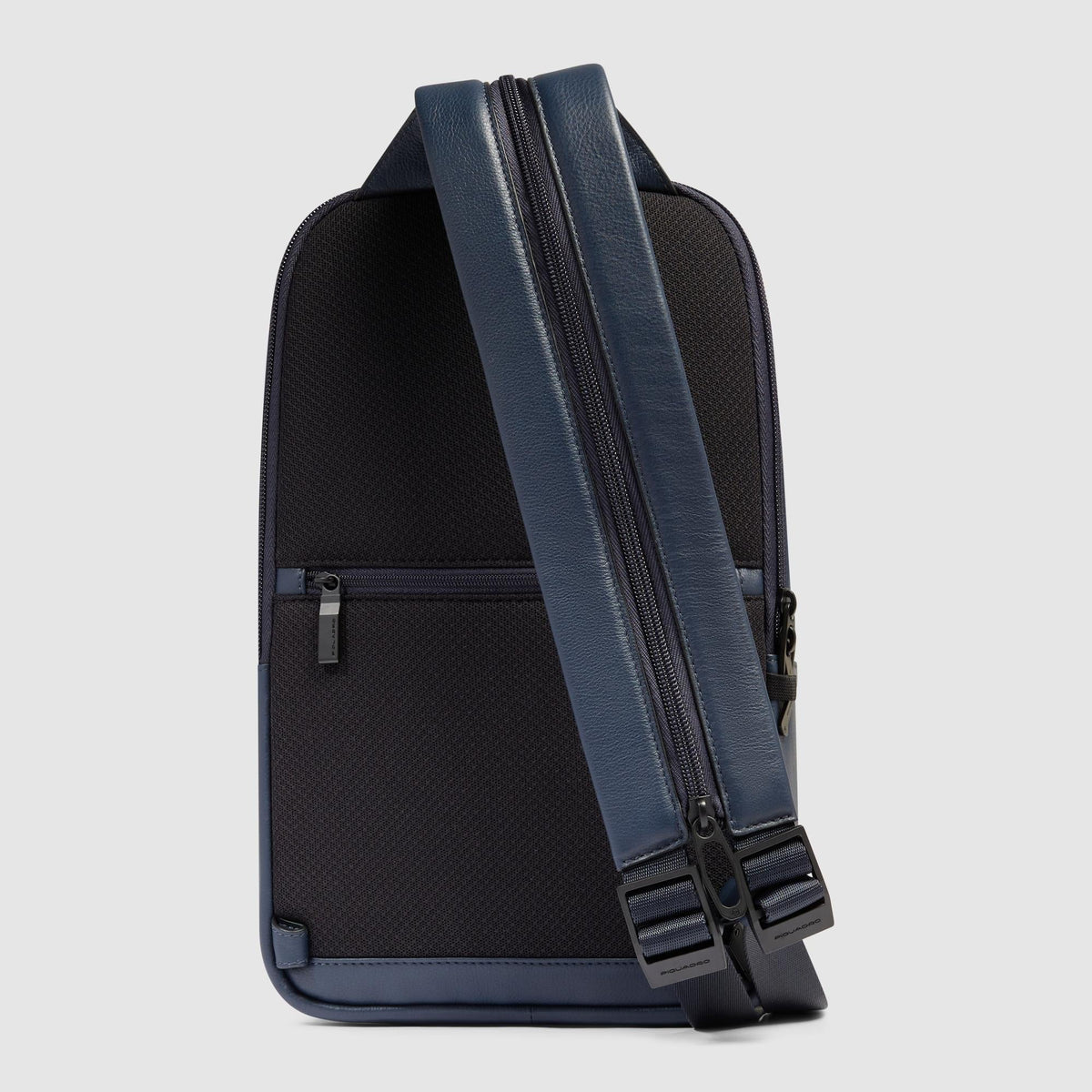 Piquadro monospalla in pelle "Russel" Blu CA6764W137.BLU