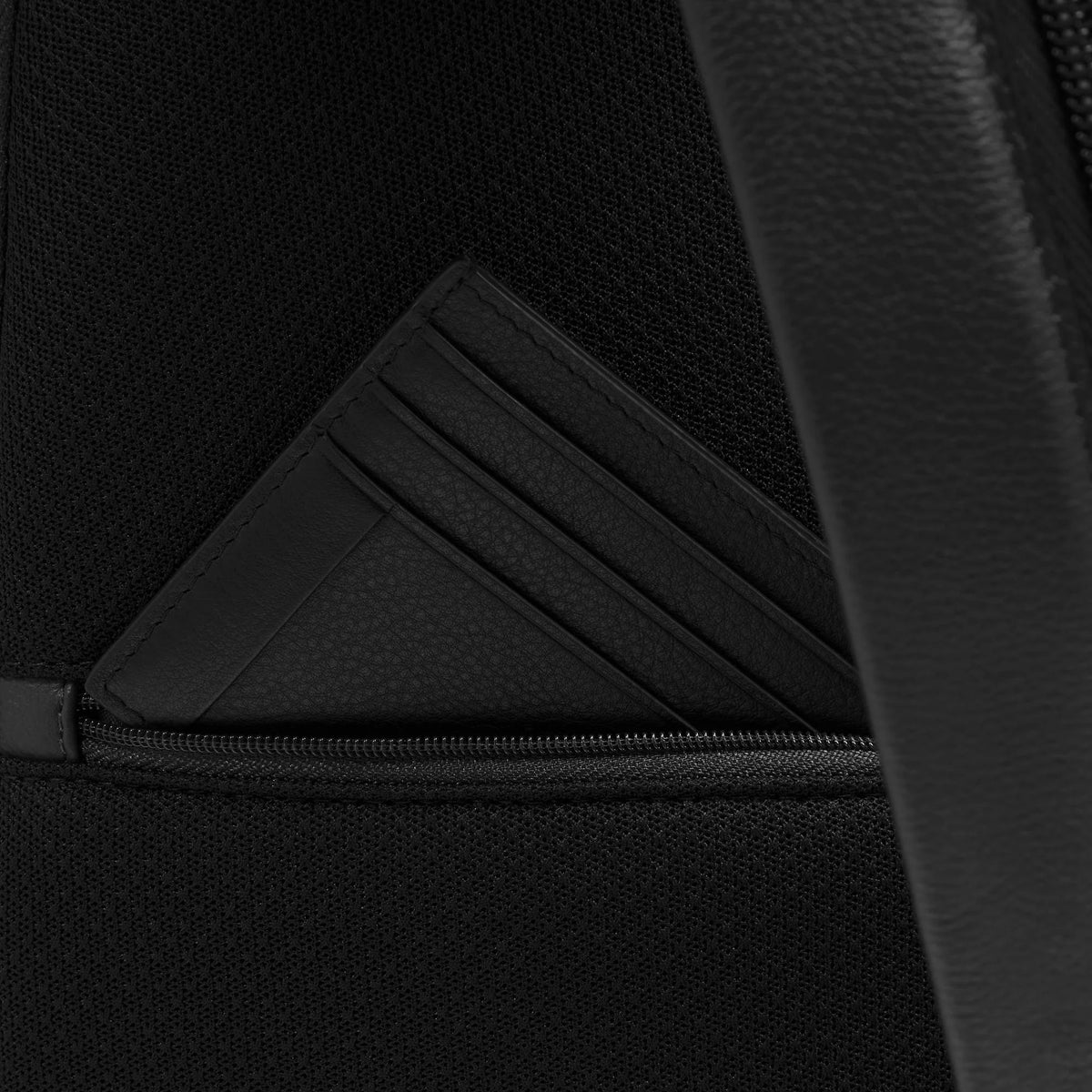 Piquadro monospalla in pelle "Russel" Nero CA6764W137.N