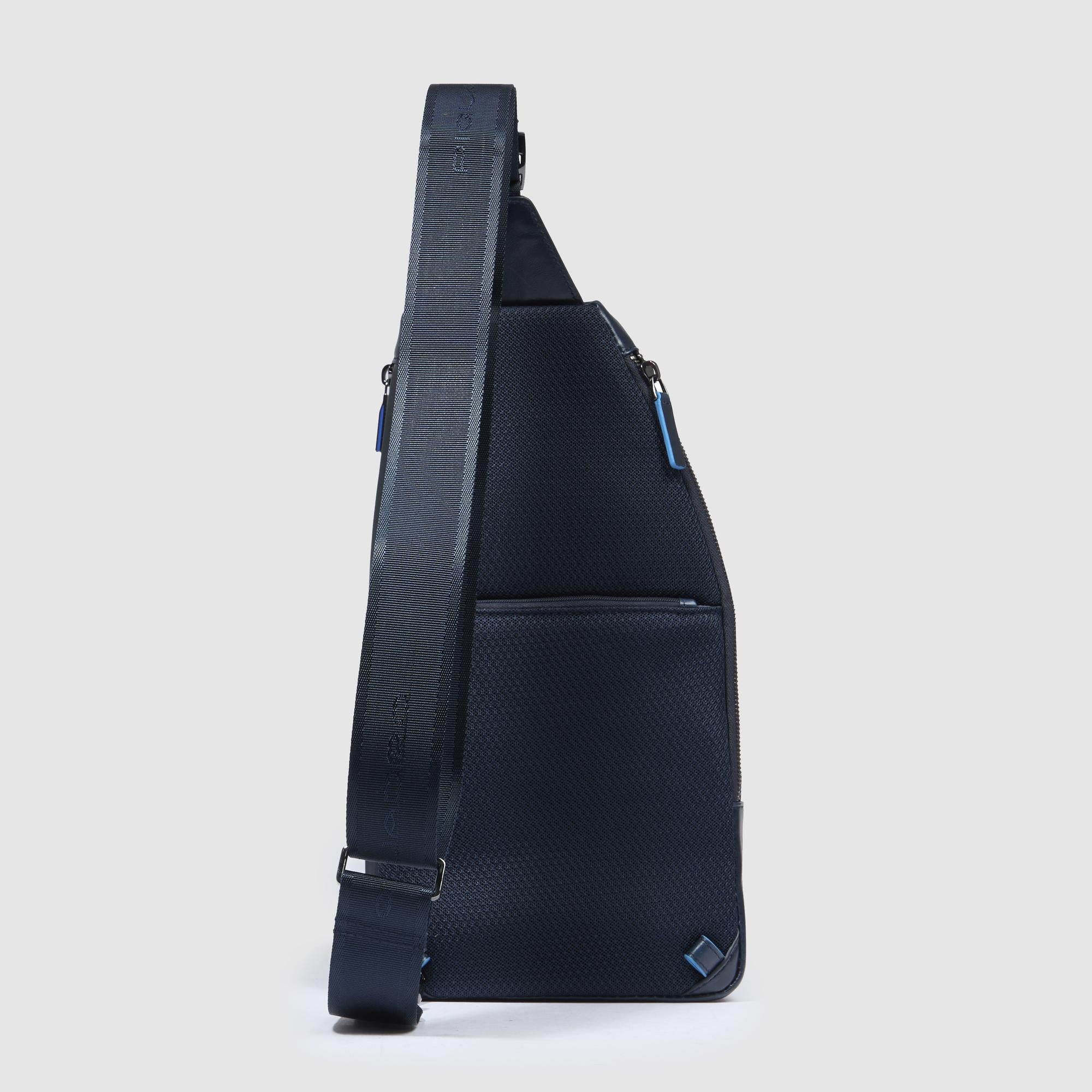Piquadro monospalla in pelle "Blue Square" CA5577B2.BLU2