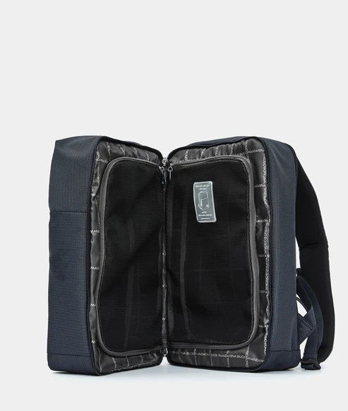 Mandarina Duck zaino da viaggio in tessuto "MD20" Blu QMT45.A46 SCARABEO