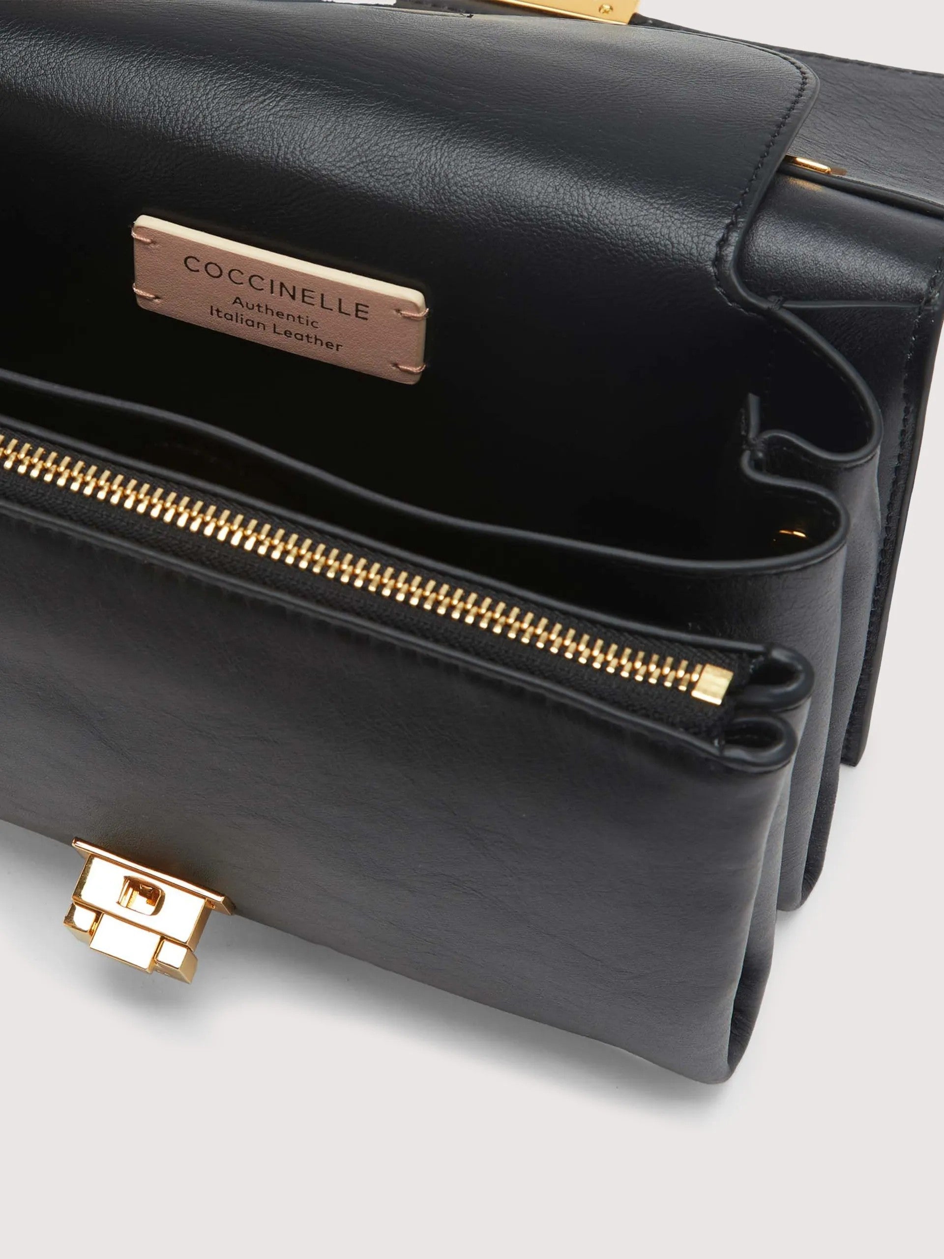 Coccinelle borsa a tracolla in pelle "Arlettis" Nero E1MD5120701.001 NOIR