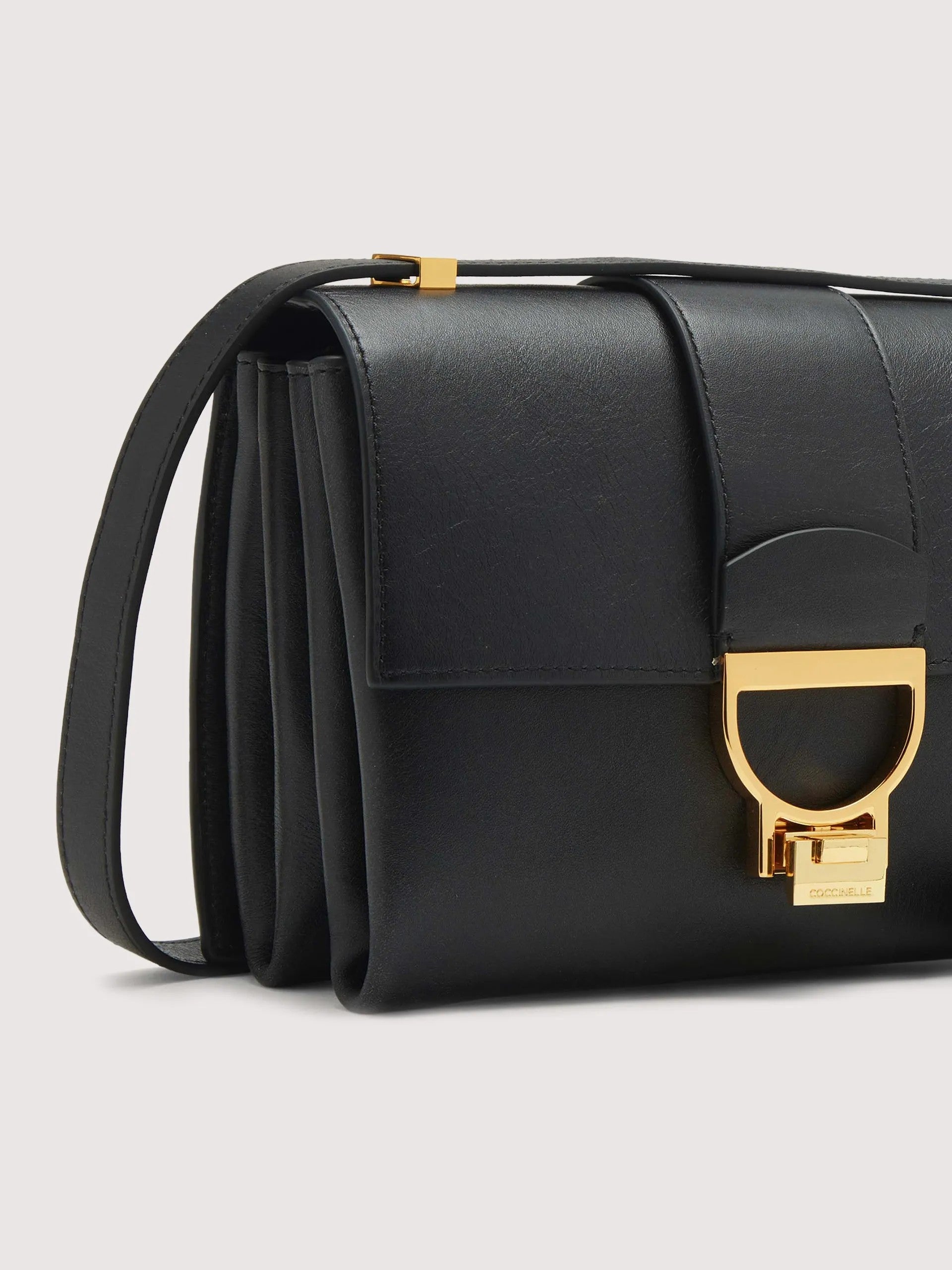 Coccinelle borsa a tracolla in pelle "Arlettis" Nero E1MD5120701.001 NOIR