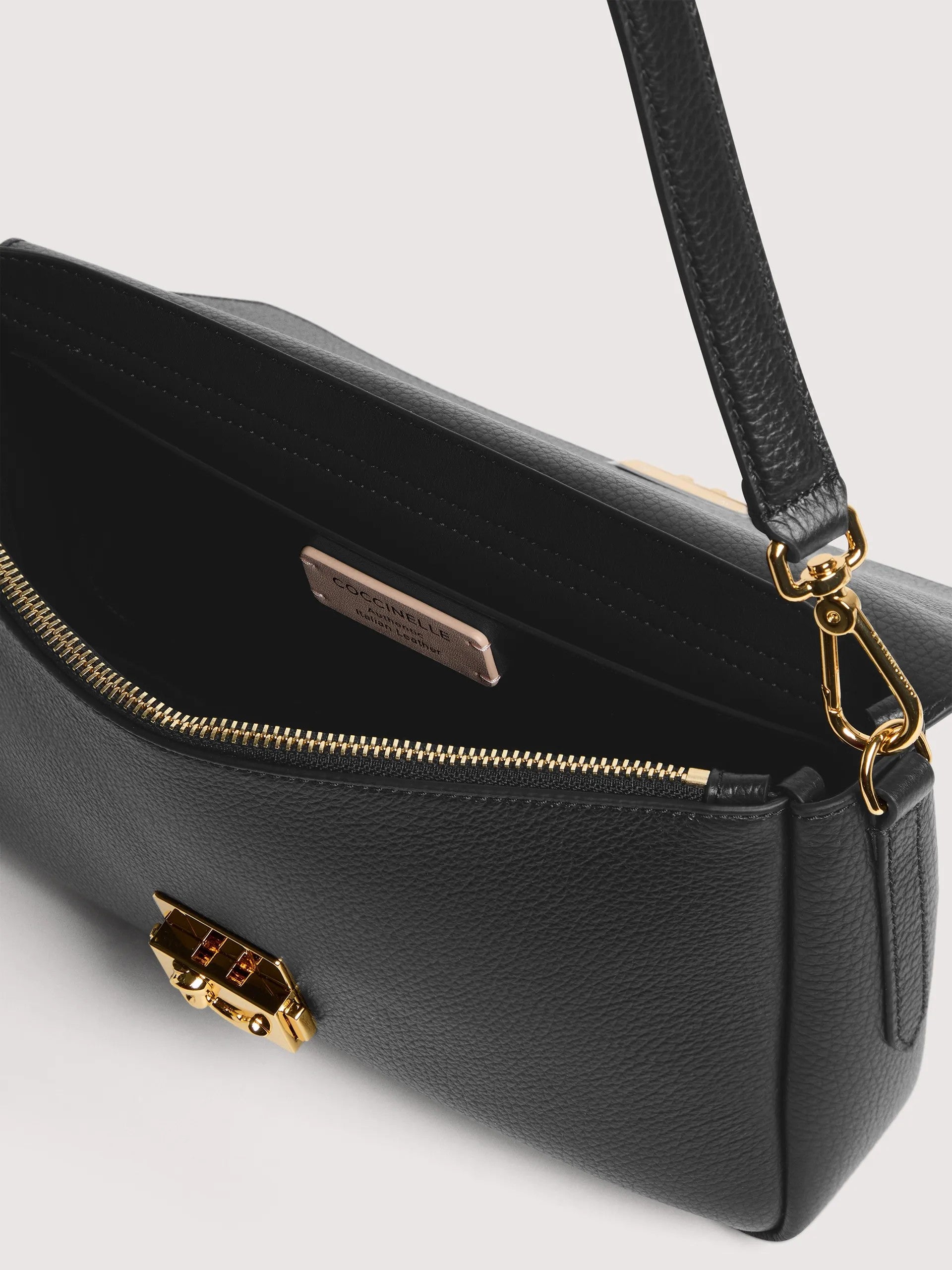 Coccinelle borsa a spalla in pelle "C-Me Lock" Nero E1U4K120101.001 NOIR