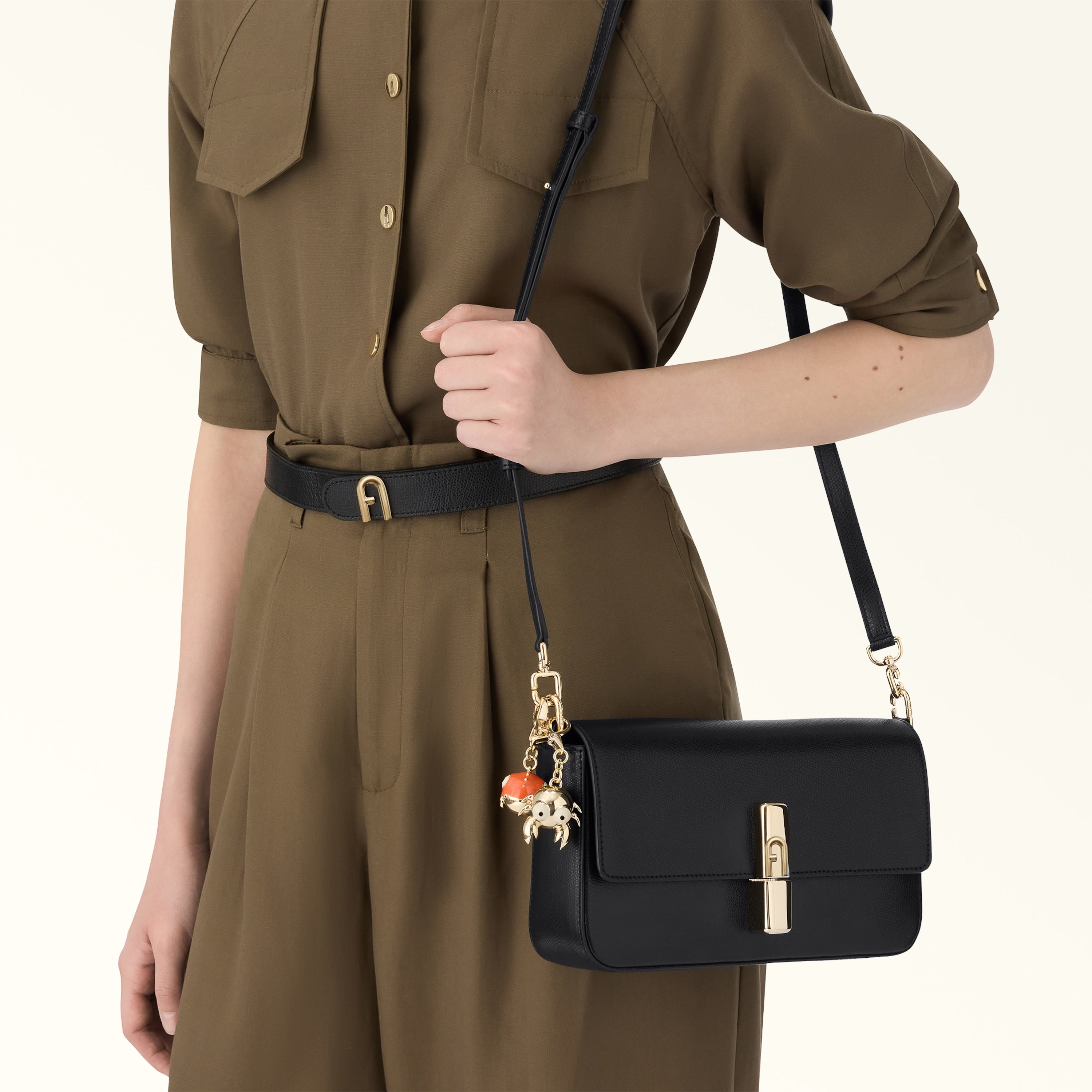 Furla borsa a tracolla in pelle "Iride" Nero WB01826.O6000 NERO