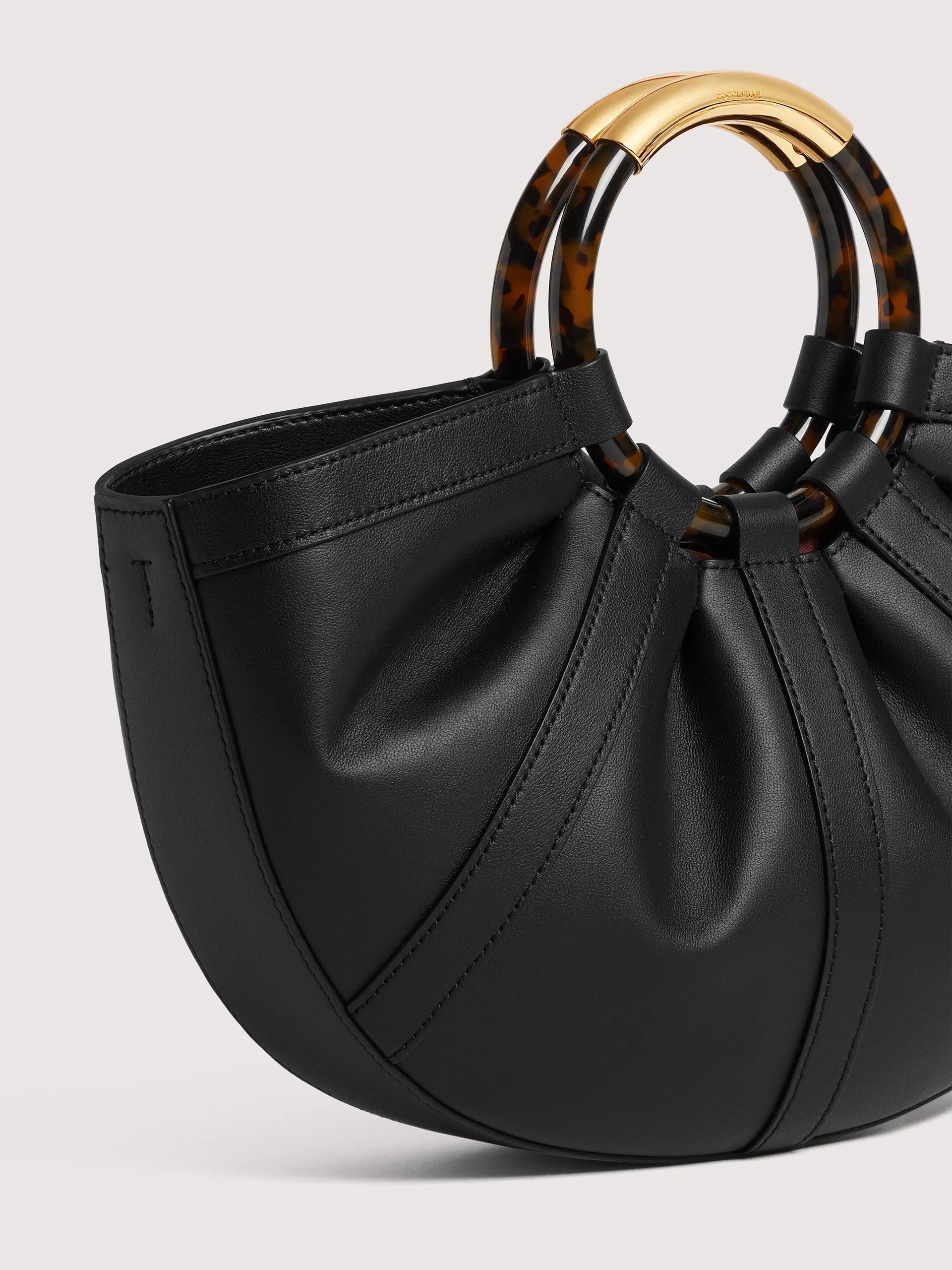 Coccinelle borsa a mano in pelle "Shell" Nero E1U5A180201.001 NOIR