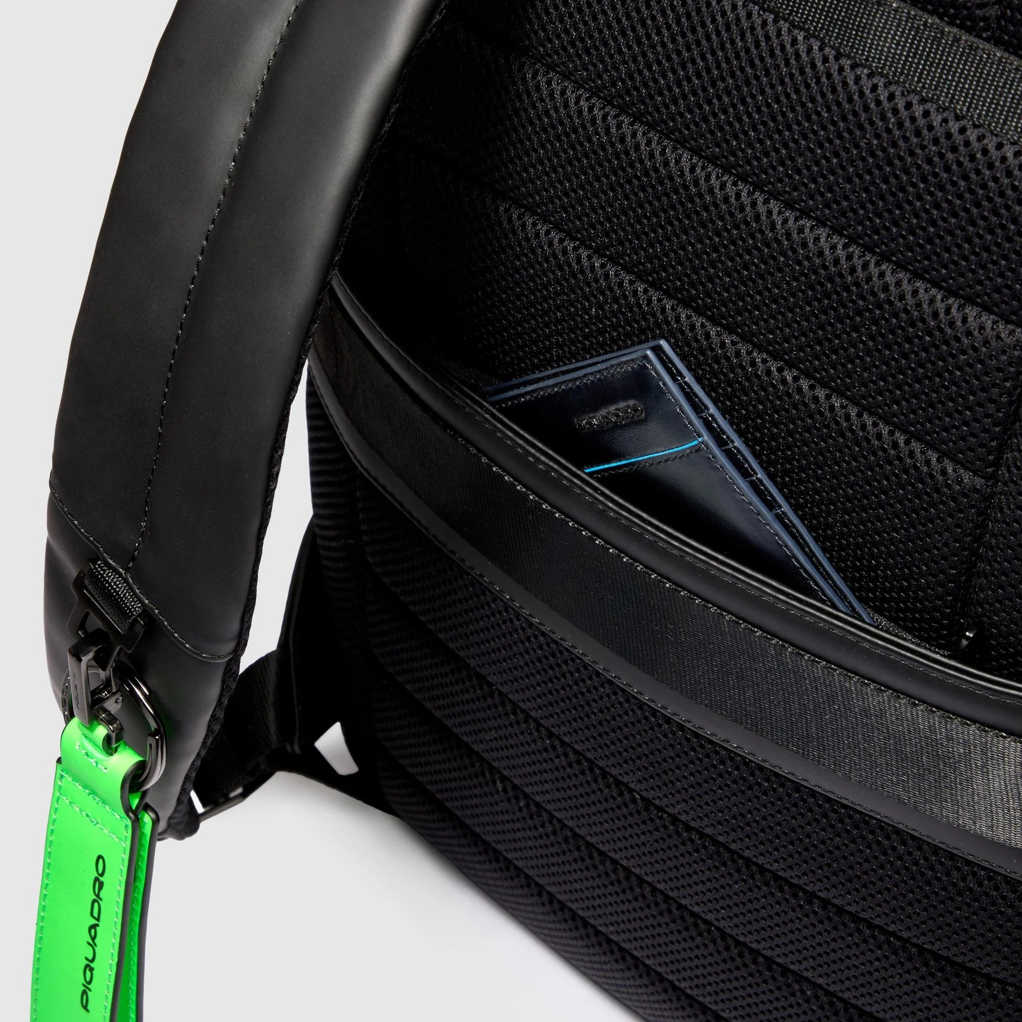 Piquadro zaino in tessuto gommato "Wollem" Nero CA6239W129W.N