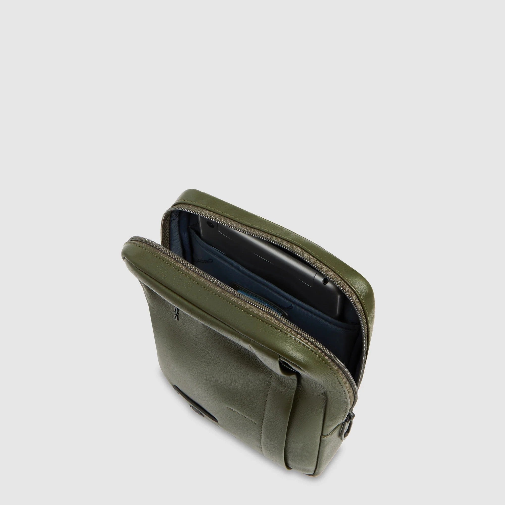 Piquadro borsello in pelle "Russel" Verde CA3084W137.VE2