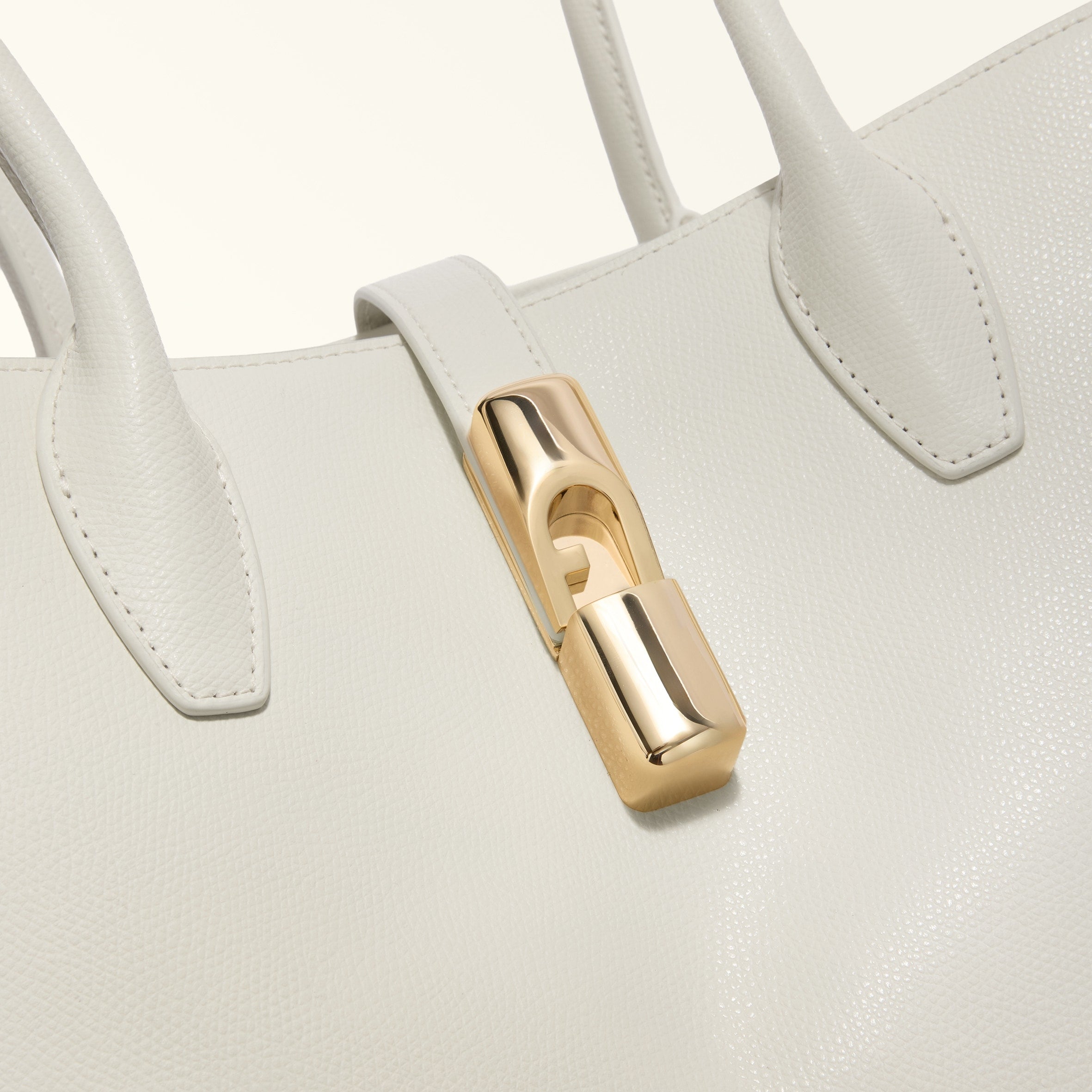 Furla borsa shopping in pelle "Goccia" Avorio WB01978.PNN00 PANNA