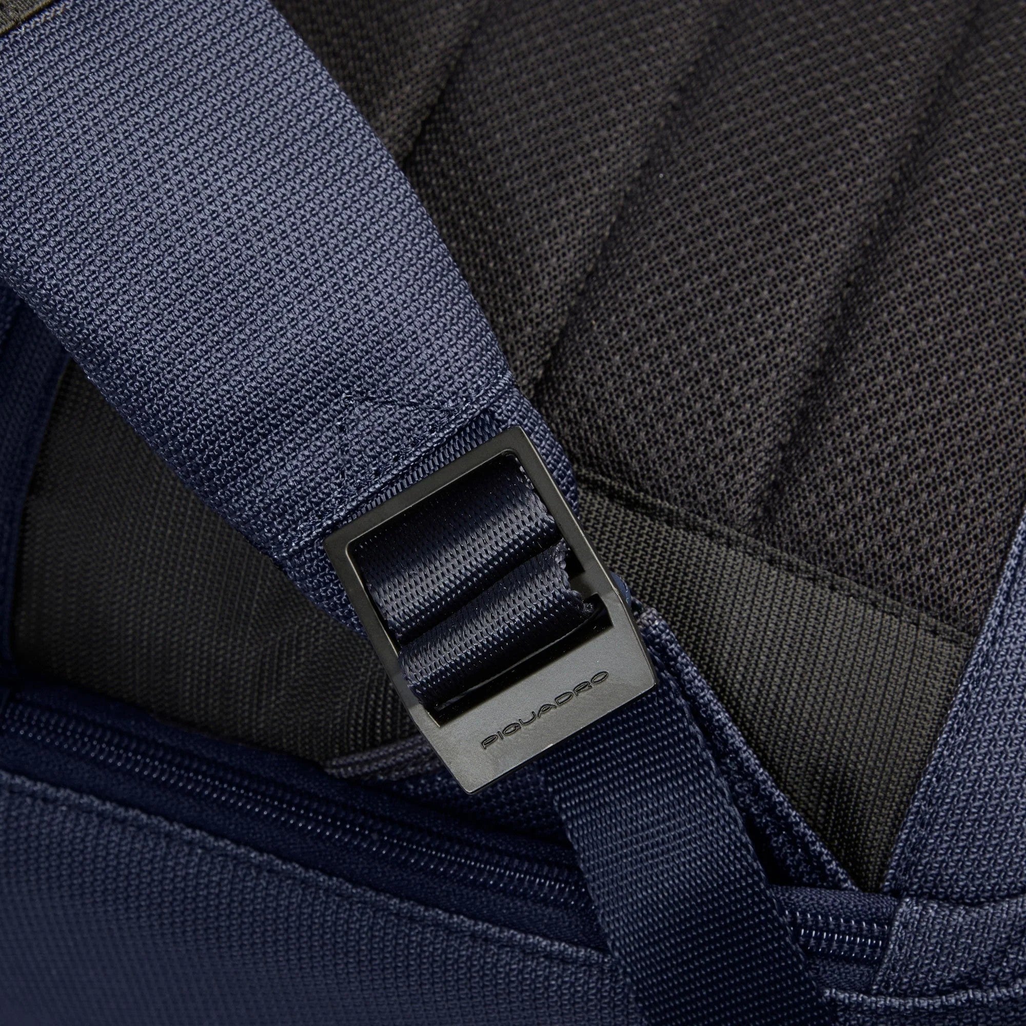 Piquadro zaino in tessuto e pelle "Lyss" Blu CA6928S143BM.BLU