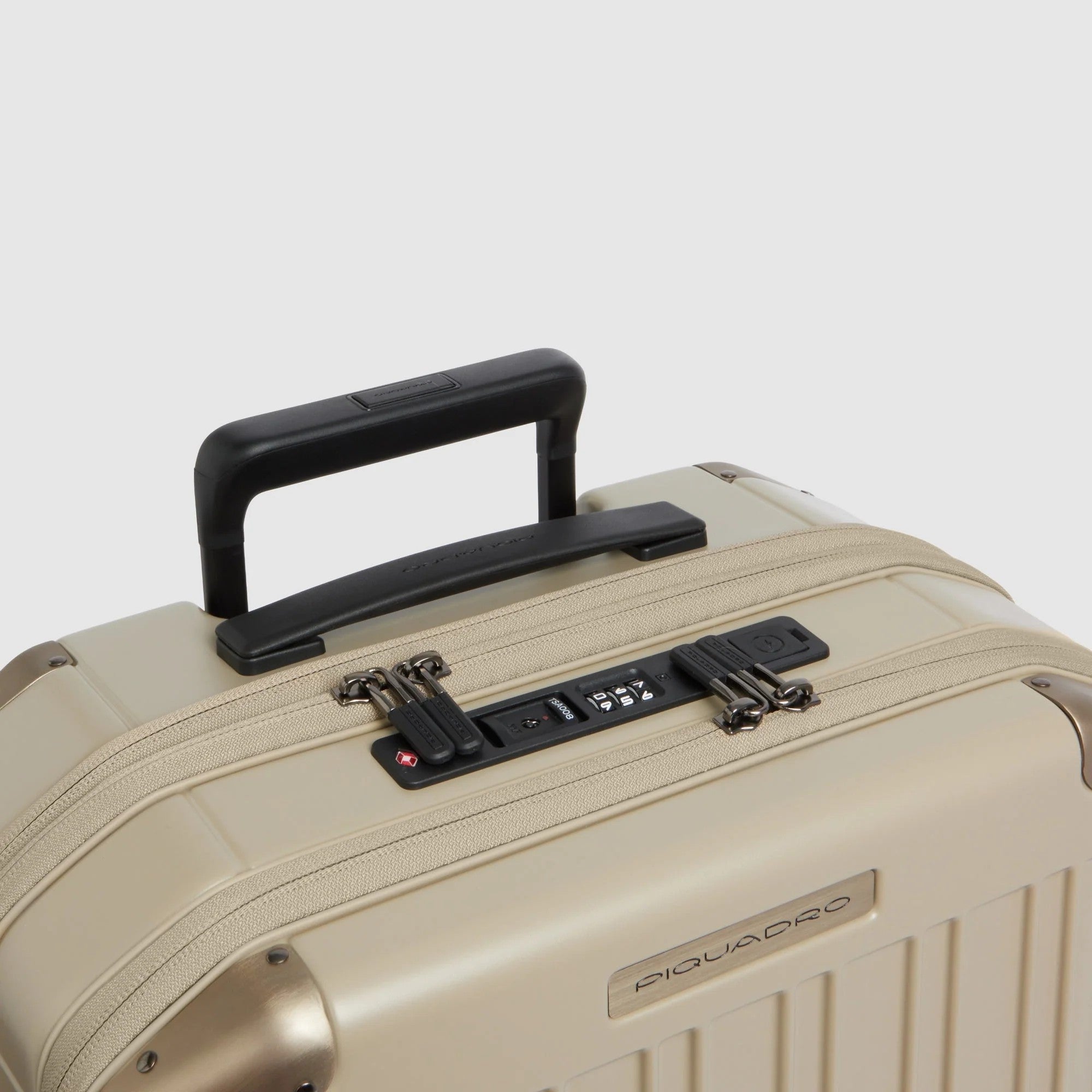 Piquadro trolley cabina in policarbonato "PQ Light" Beige BV7245PQL.BEO