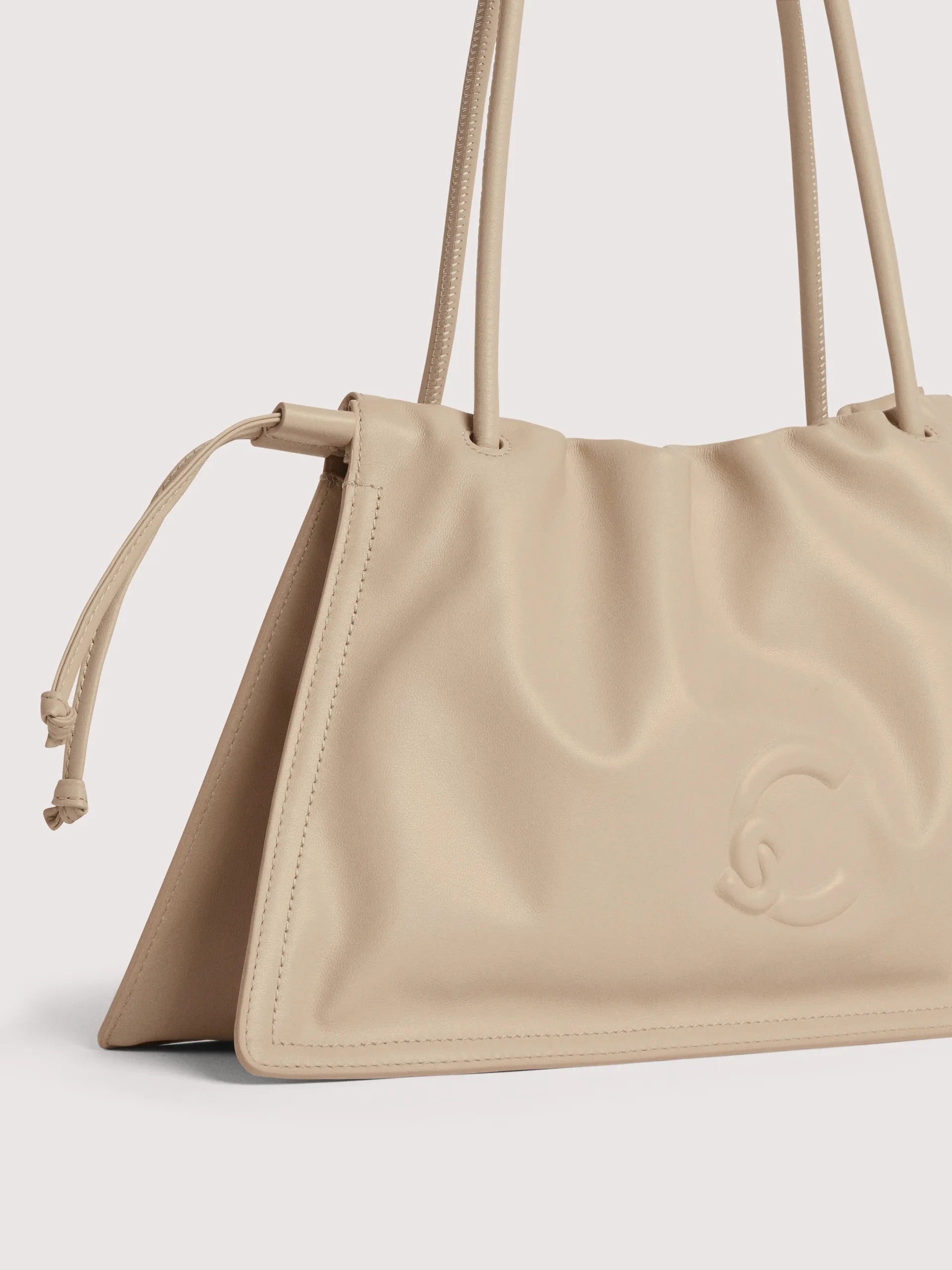 Coccinelle borsa shopping in pelle "Dulse" Beige E1SS5130101.N64 SANDSHELL