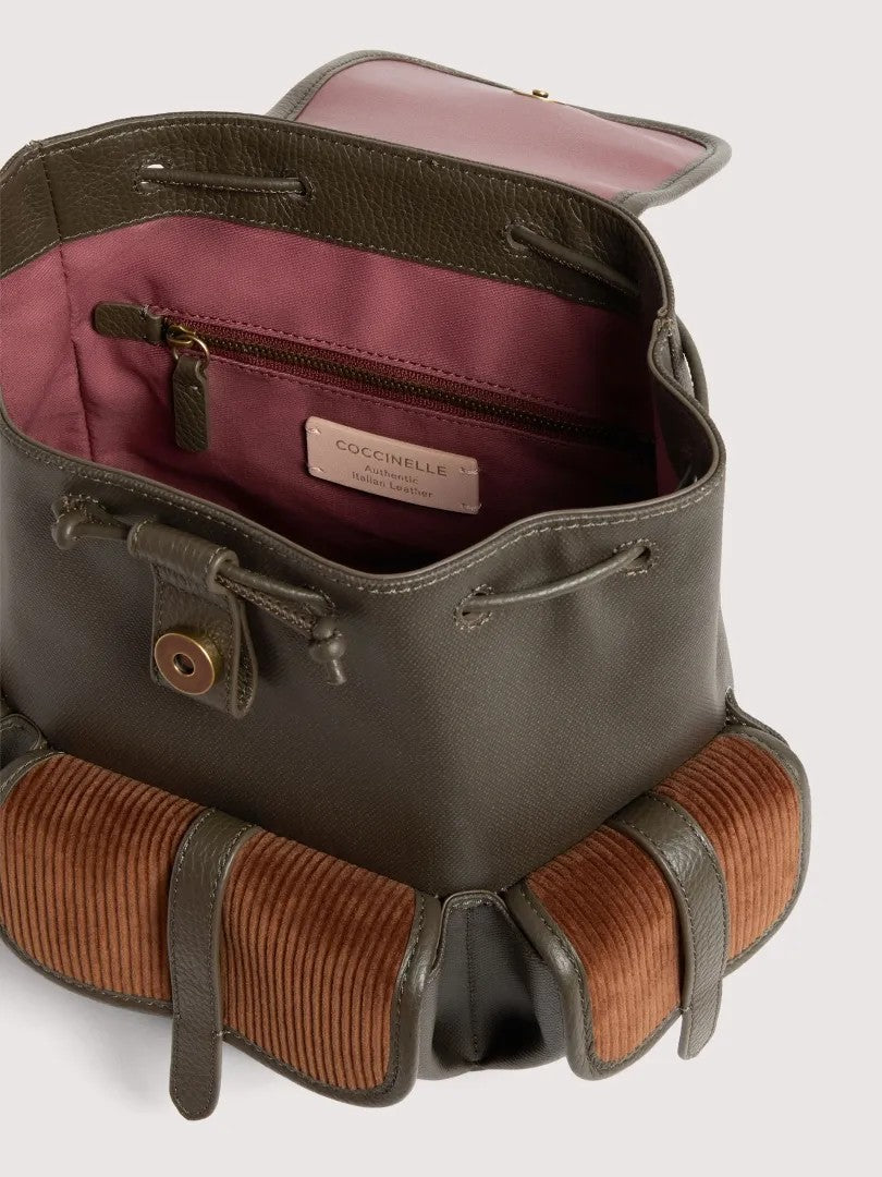 Coccinelle zaino in tessuto e pelle "Mawery Pocket Waxed Corduroy" Multicolor E1VGL140101.737 FANGO/FANGO/CO