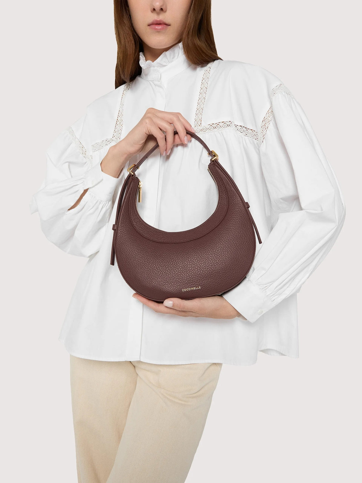 Coccinelle borsa a spalla in pelle "Whisper" Marrone E5PIP530101.R49 BERRY