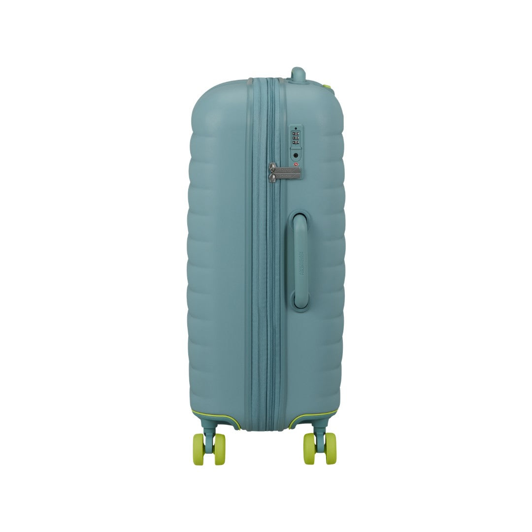 American Tourister trolley medio in policarbonato "neovibe" Verde acqua 159932.B012 MUTED MINT