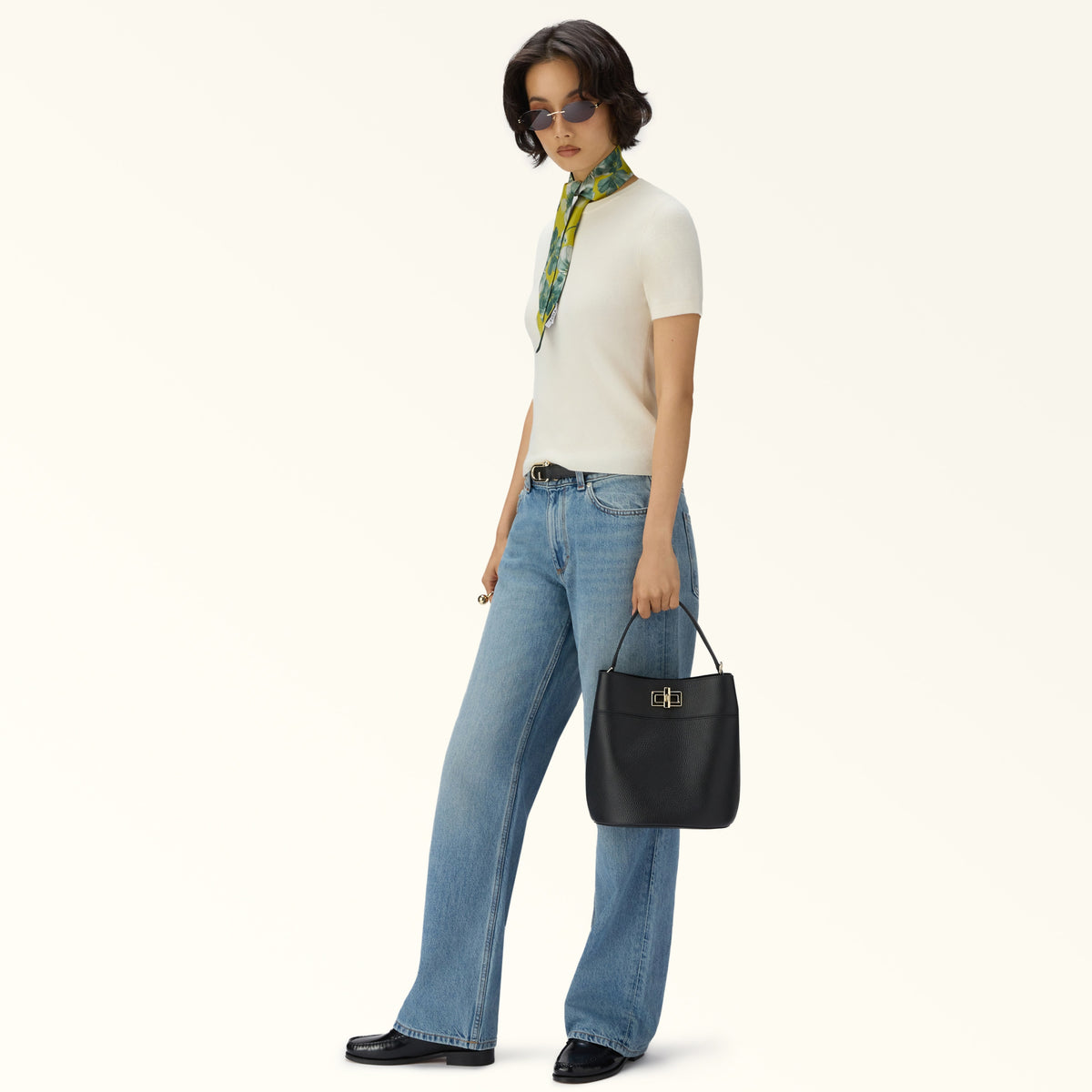 Furla borsa secchiello in pelle "Amelia" Nero WB01953.O6000 NERO
