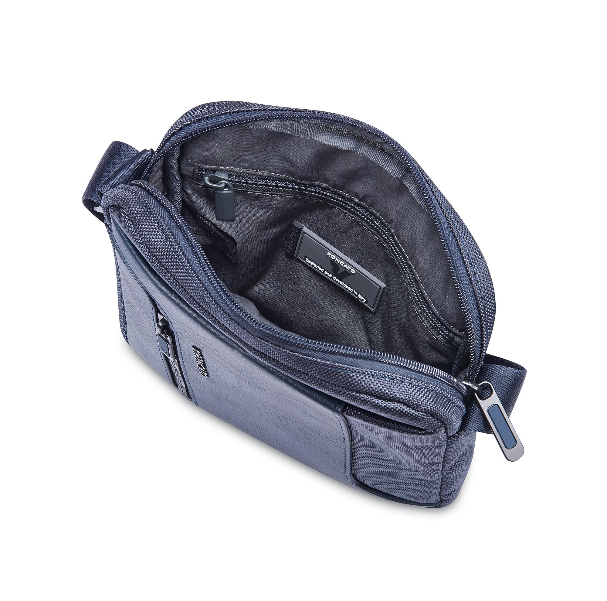 Roncato borsello in tessuto ed ecopelle "Panama 4 Blu 400892.23