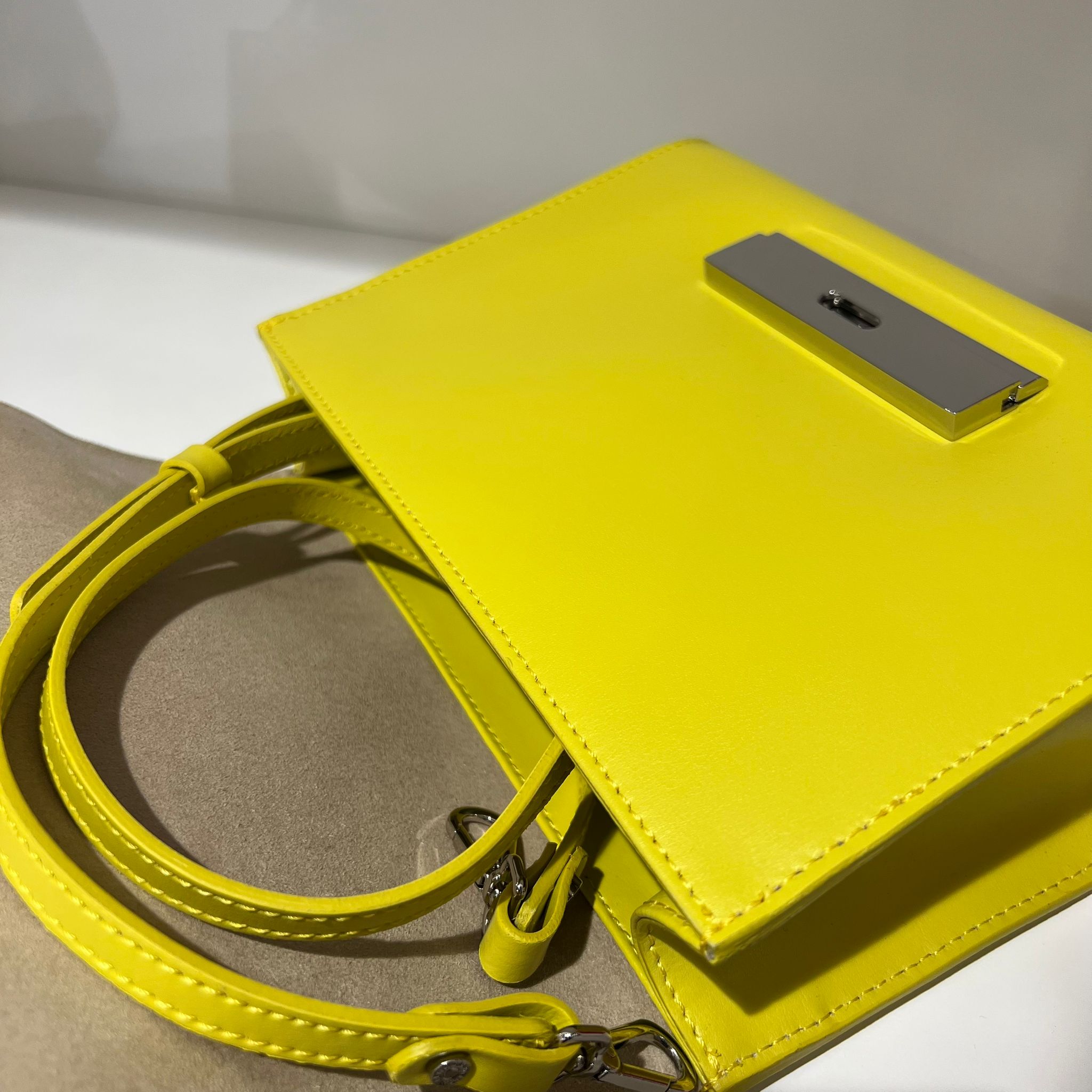 Gianni Chiarini borsa a mano in pelle "Lily" Giallo BS10195CAR.12283 POLLINE
