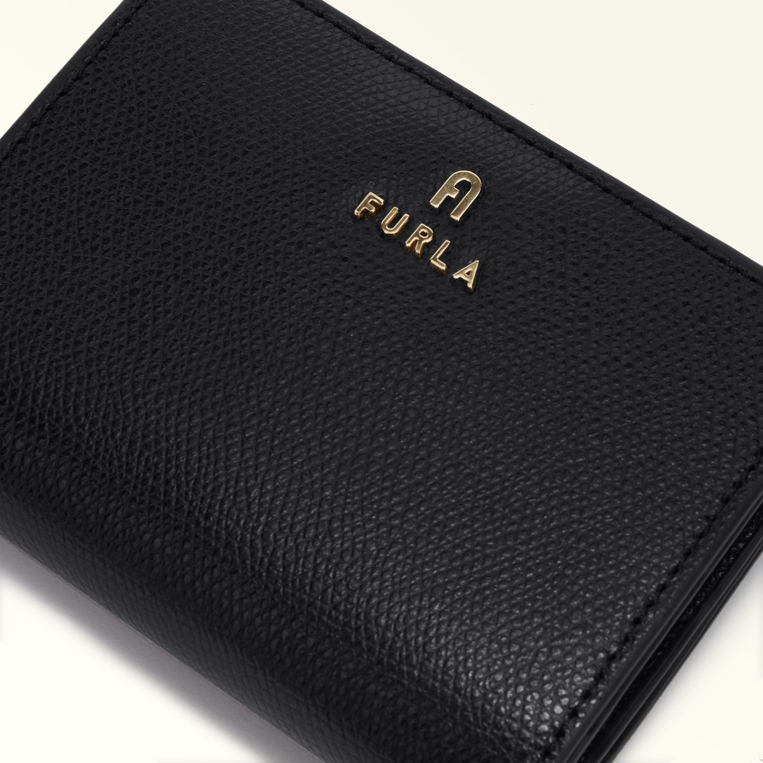 Furla portafogli in pelle "Camelia" Nero WP00315.O6000 NERO