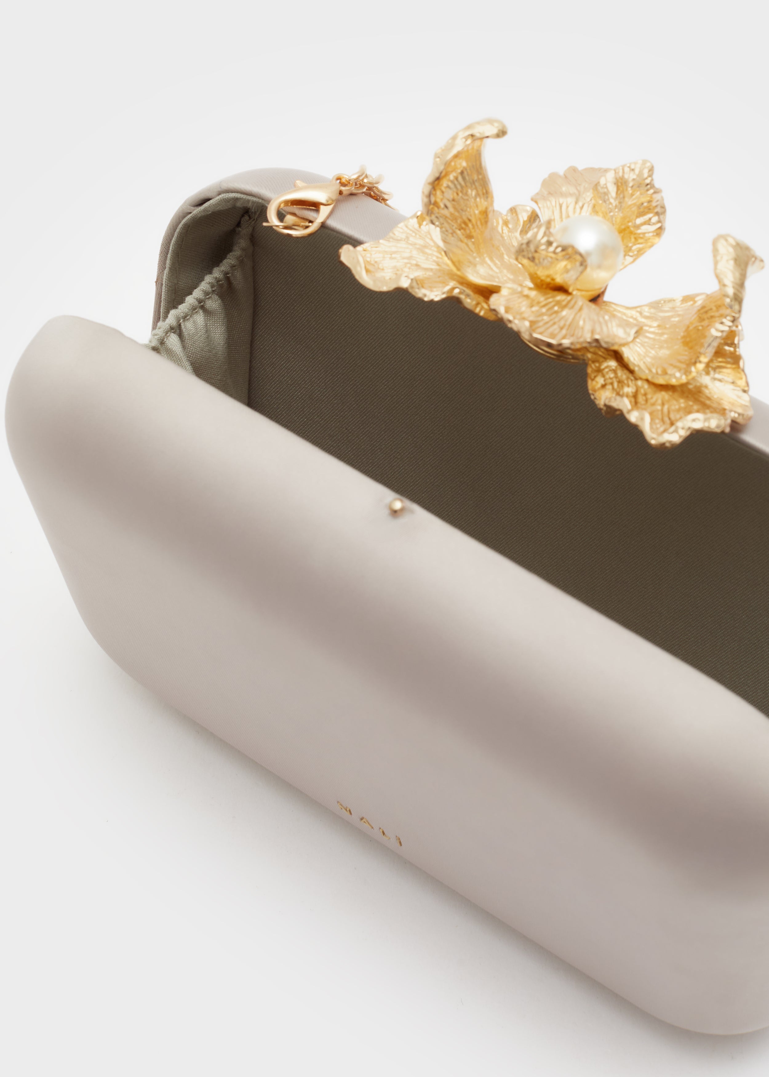 Nalì pochette in raso "Fiore" Tortora HKPC0294.TORTORA