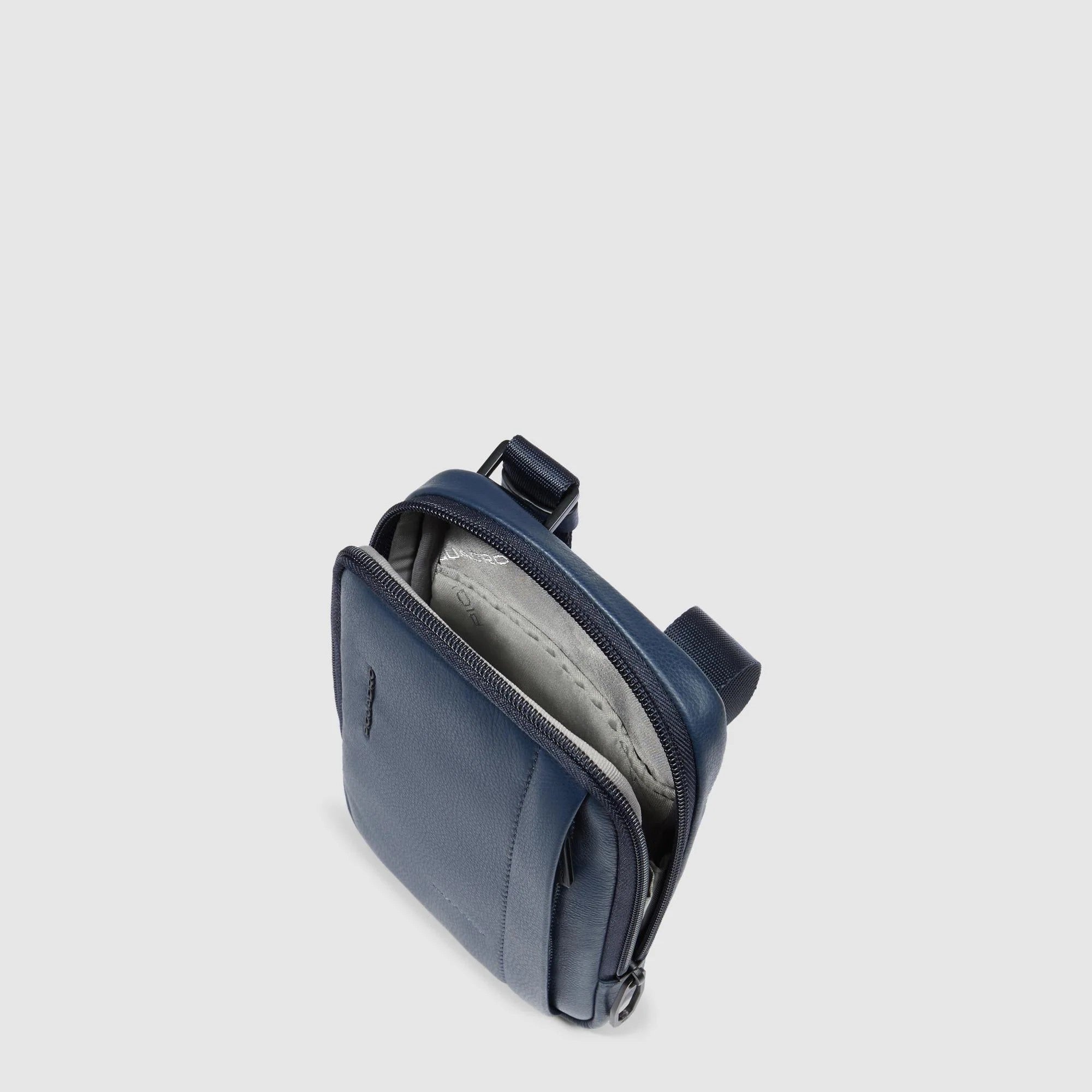 Piquadro borsello in pelle "Russel" Blu AC6847W137.BLU