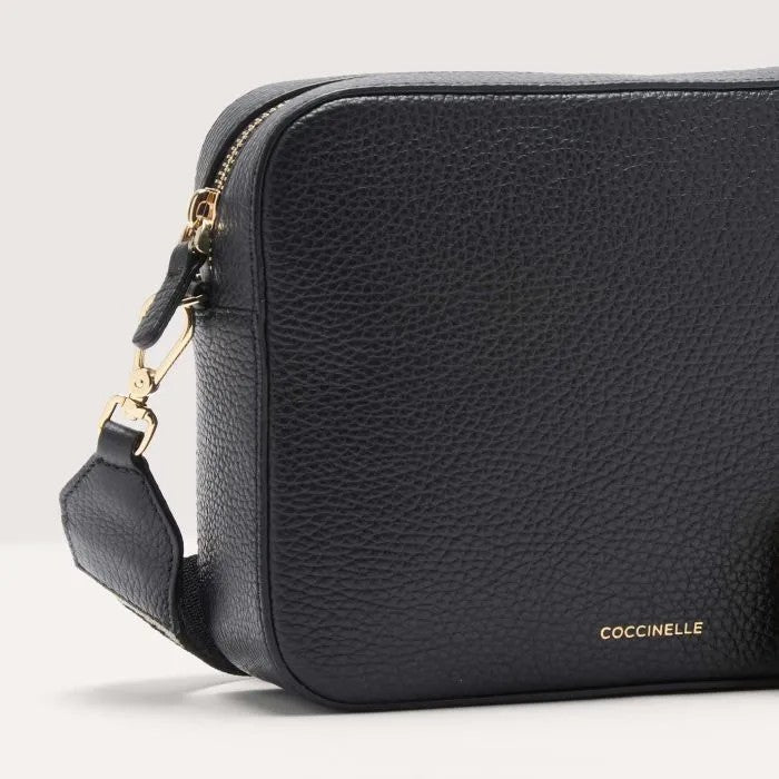 Coccinelle borsa a tracolla in pelle "Tebe" Nero E5MN555M301.001 NOIR