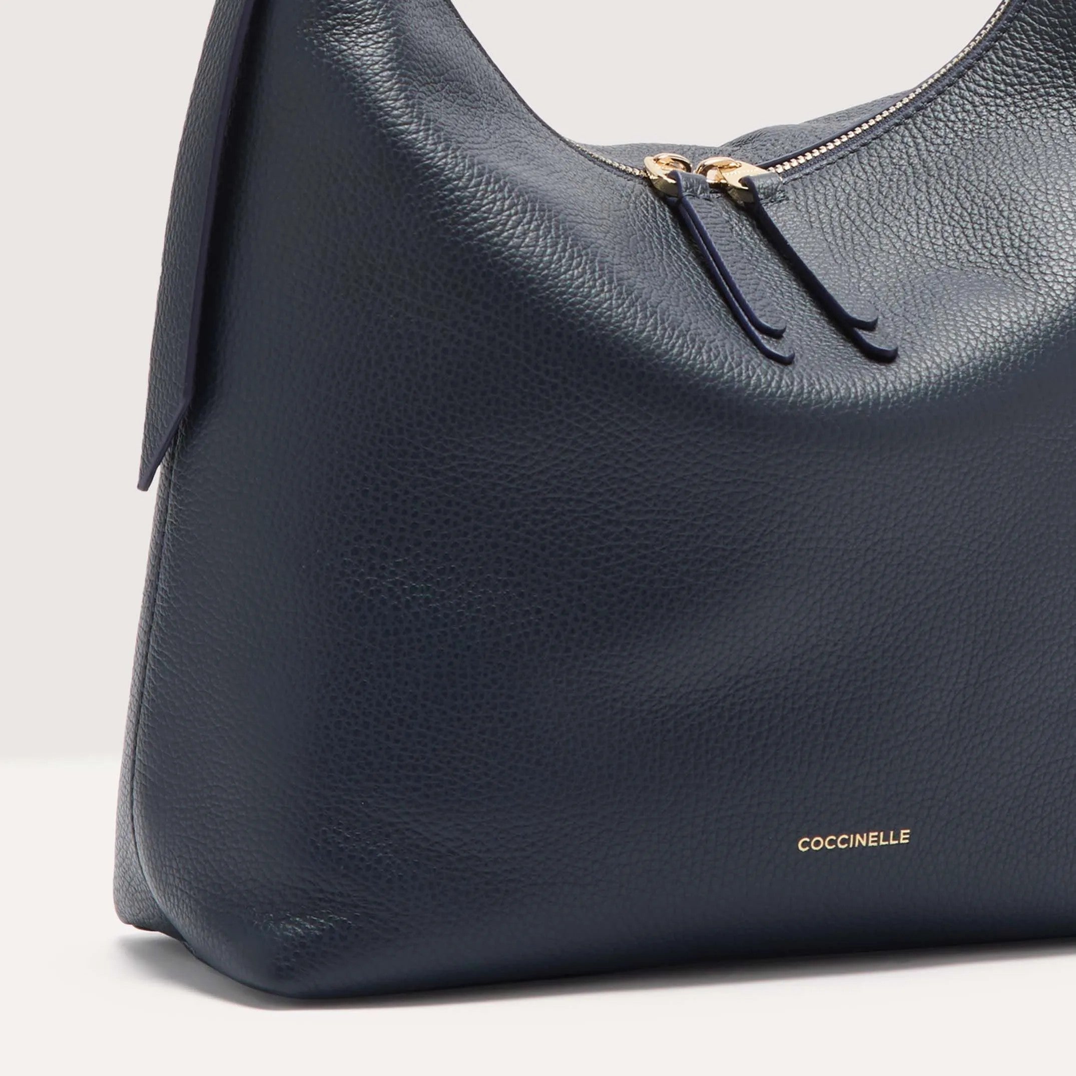 Coccinelle borsa a spalla in pelle "Malory" Blu E1R1K130201.B29 MIDNIGHT BLUE