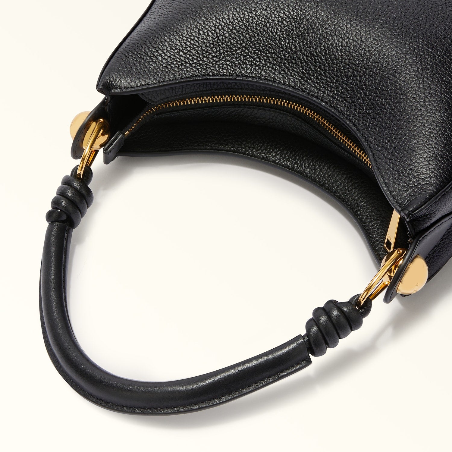 Furla borsa a spalla in pelle "Furla Sfera" Nero WB01489.O6000