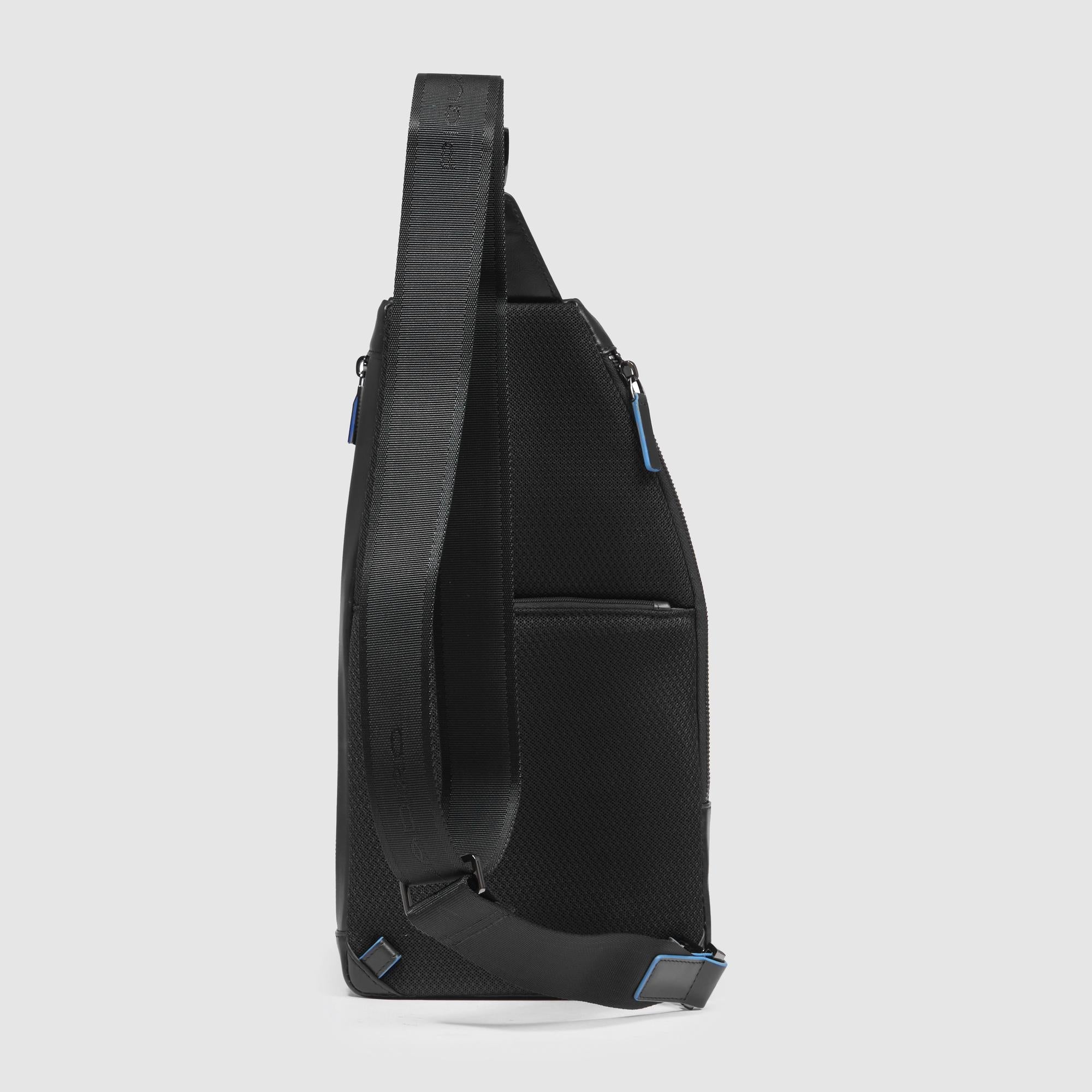 Piquadro monospalla in pelle "Blue Square" Nero CA5577B2.N