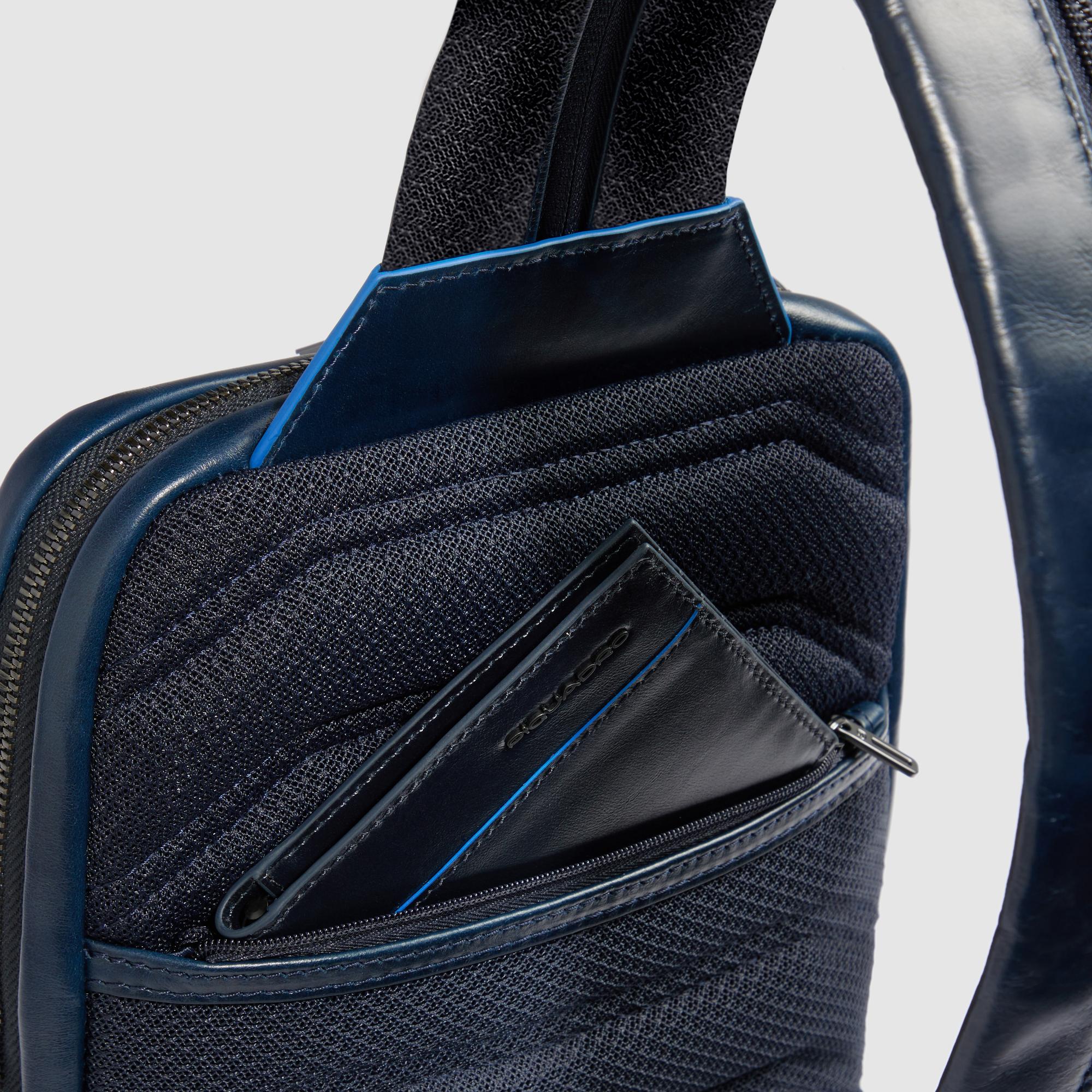 Piquadro monospalla in pelle "Blue Square" CA6589B2.BLU2