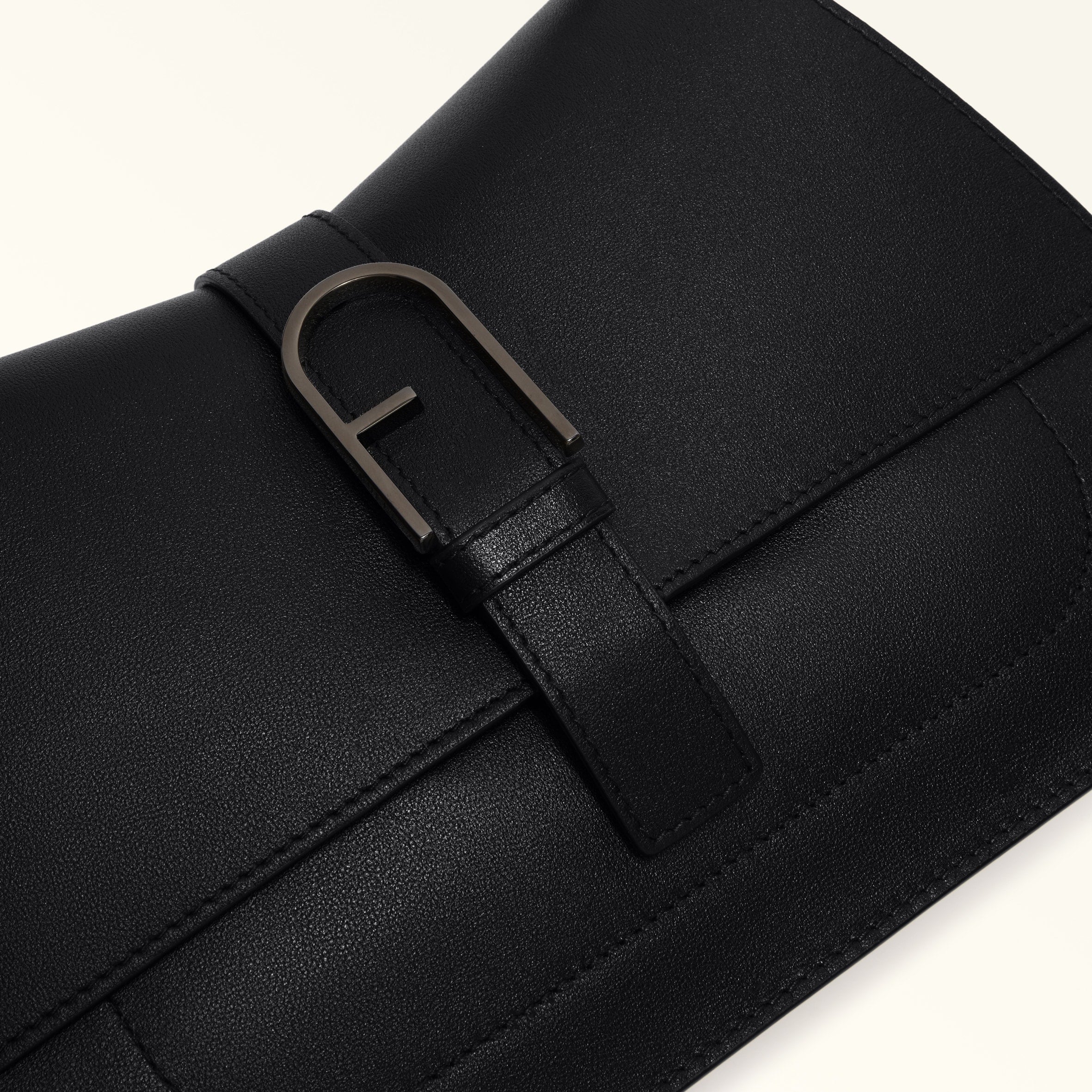 Furla borsa a tracolla in pelle "Flow" Nero WB00996.O6000 NERO