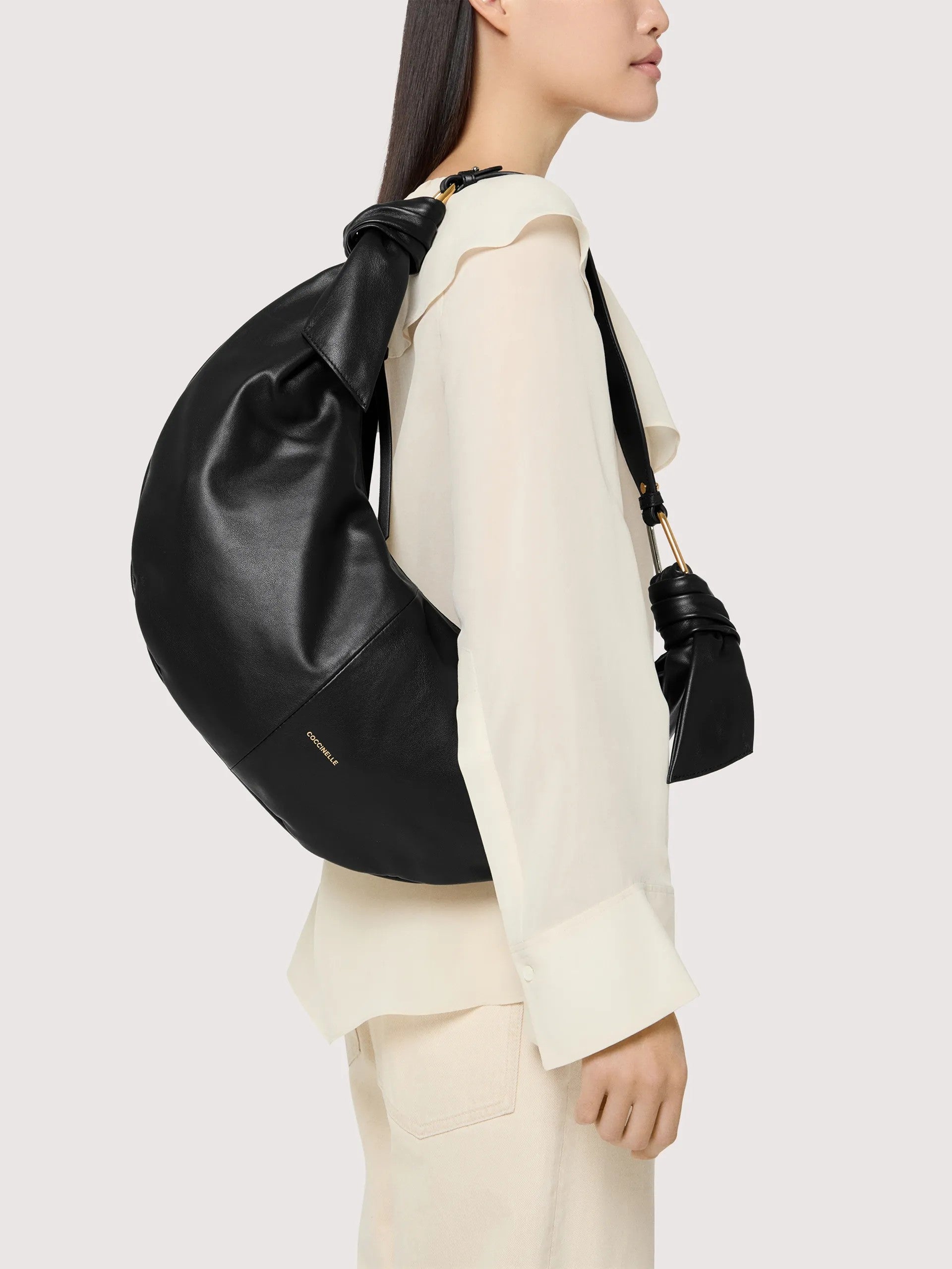 Coccinelle borsa a spalla in pelle "Furoshiki" Nero E1U1A130101.001 NOIR