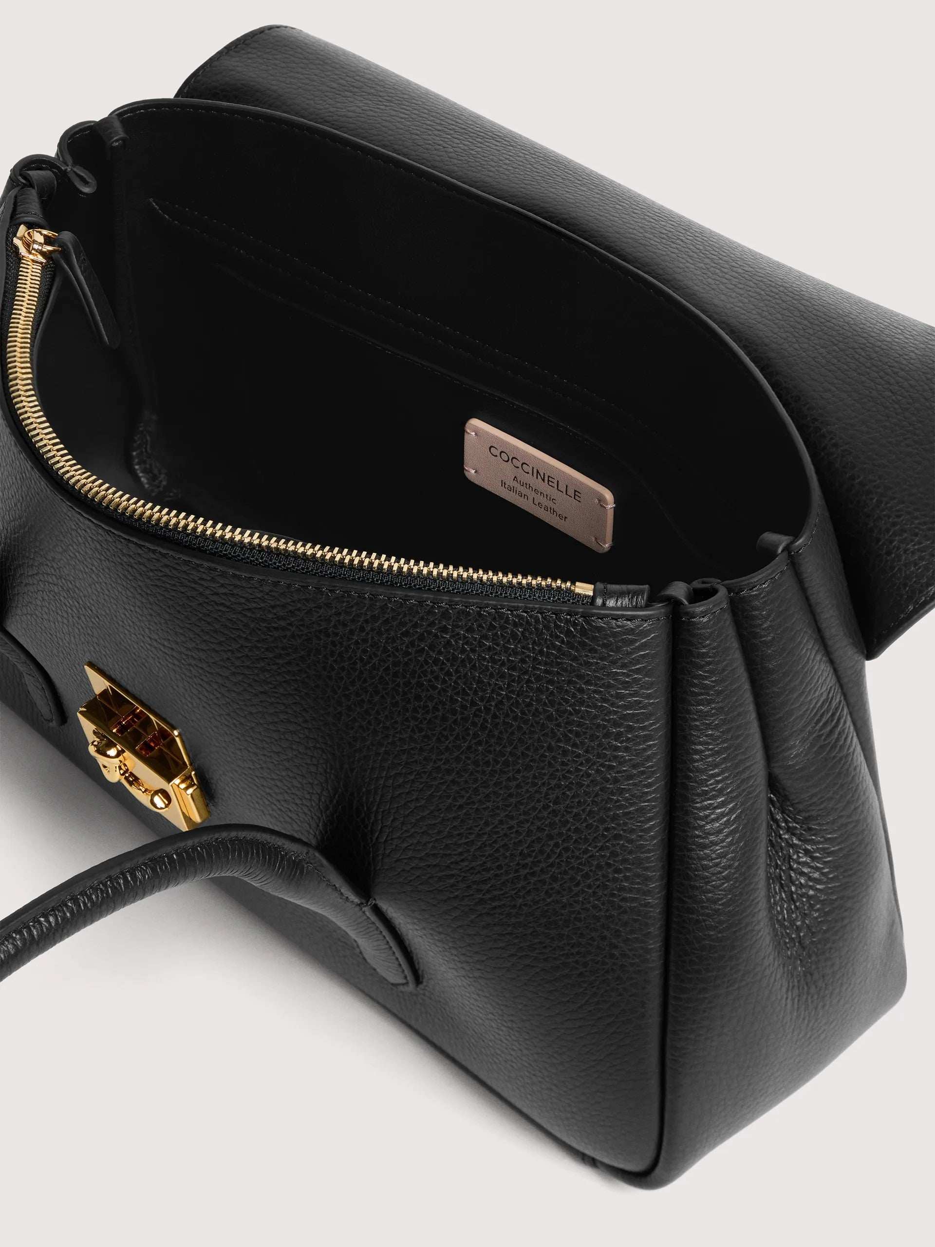 Coccinelle borsa a spalla in pelle "C-Me Lock" Nero E1U4K120301.001 NOIR