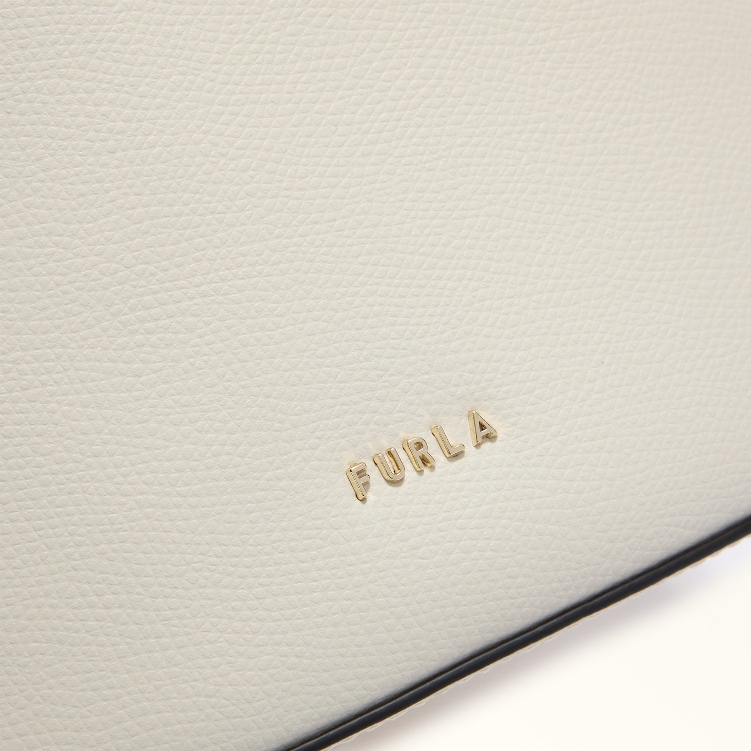 Furla borsa secchiello in pelle "Roxie" Avorio WB01875.PNN00 PANNA