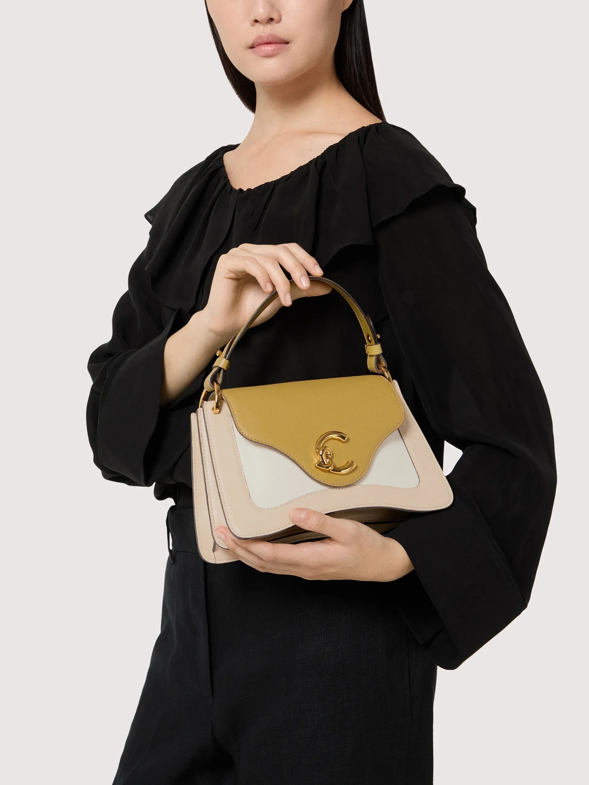 Coccinelle borsa a mano in pelle "C-Me Calf Tricolor" Multicolor E1U4H180201.808 SANDS/SEAG/PEA