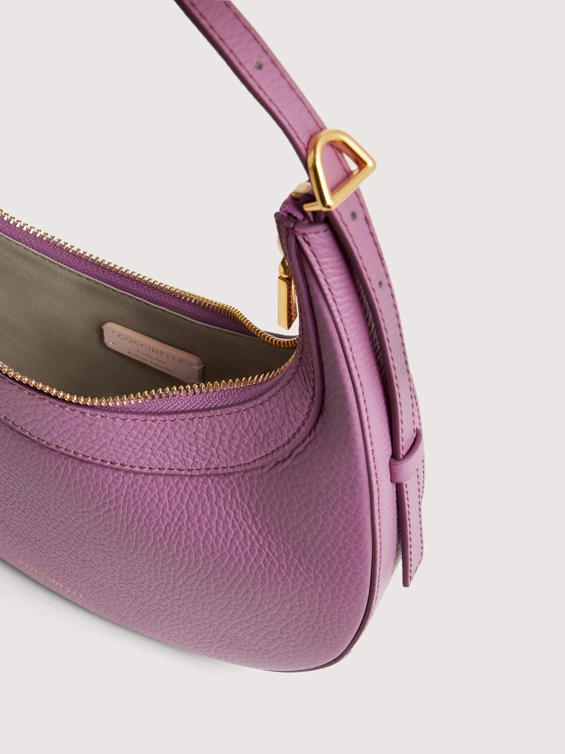 Coccinelle borsa a spalla in pelle "Whisper" Lilla E5PIP530101.P19 JELLYFISH
