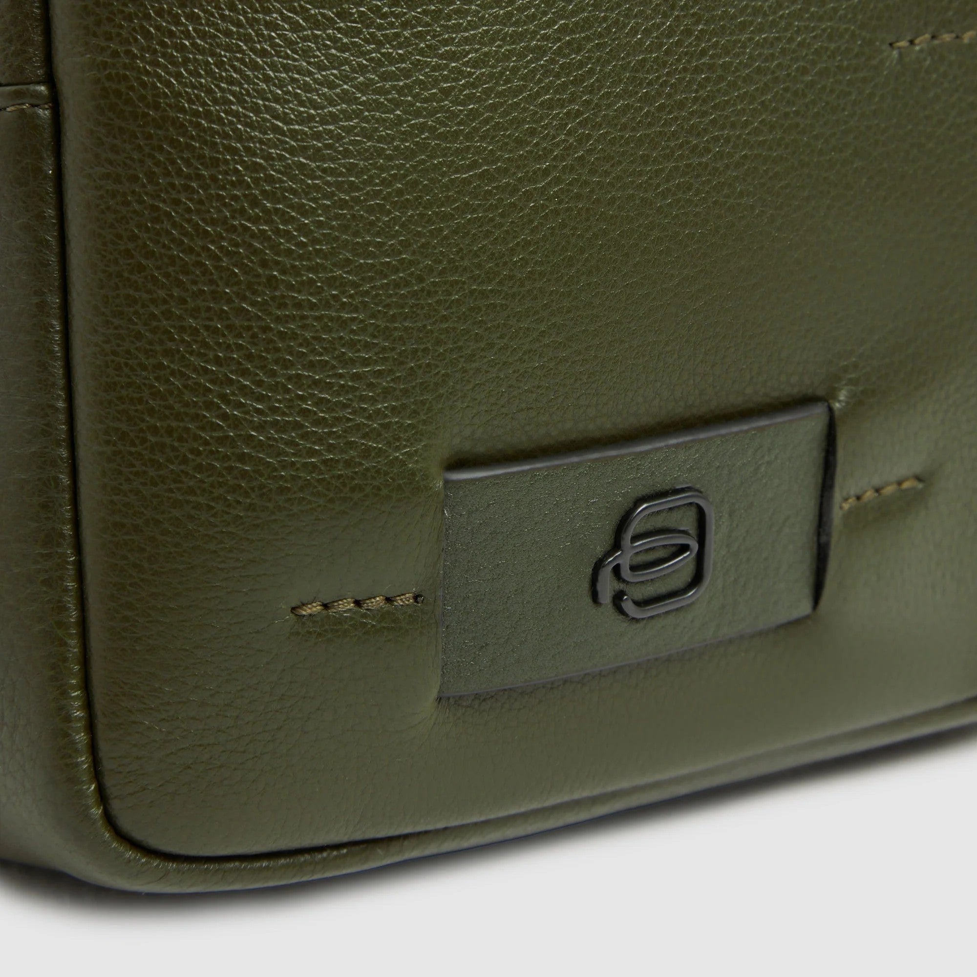 Piquadro borsello in pelle "Russel" Verde CA3084W137.VE2