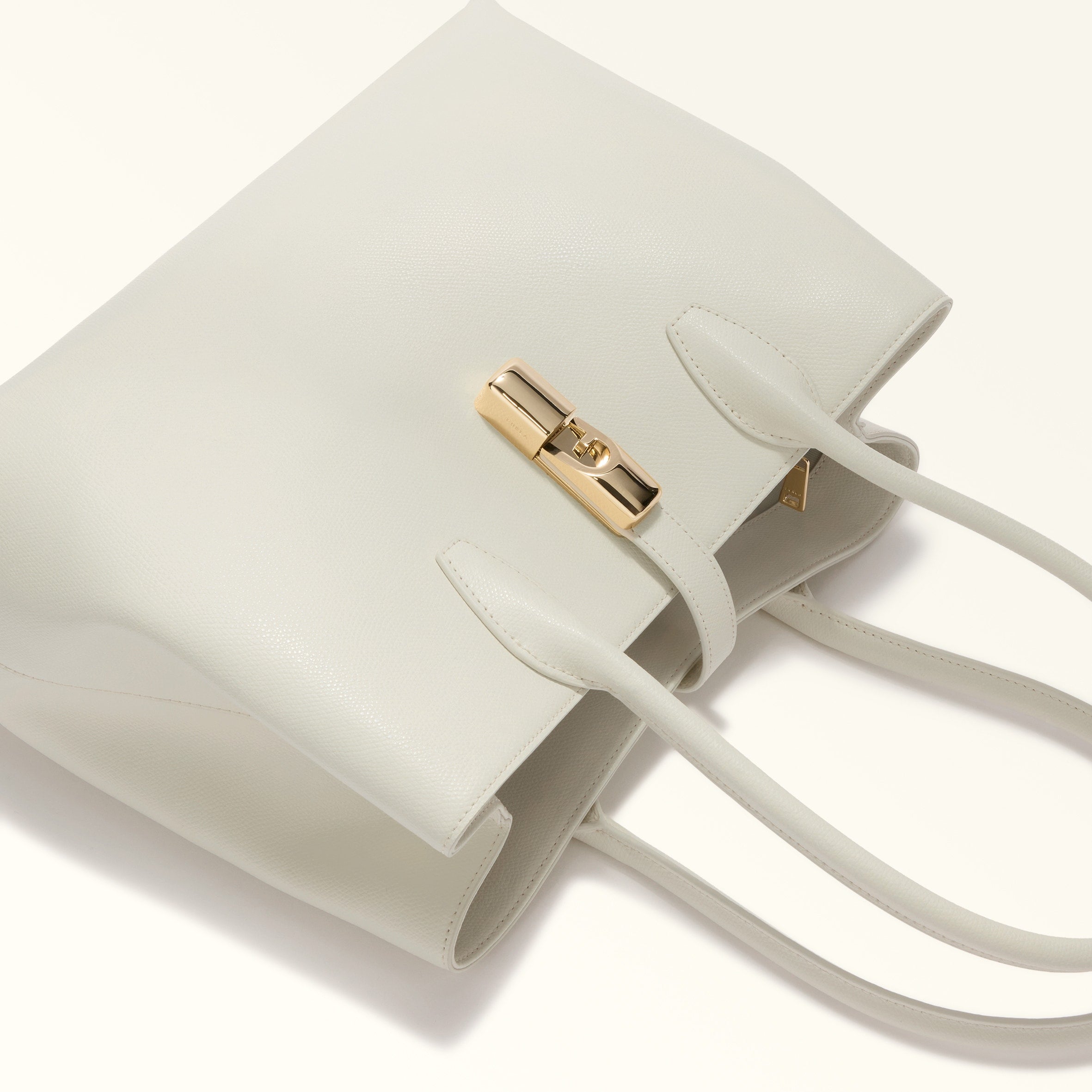 Furla borsa shopping in pelle "Goccia" Avorio WB01978.PNN00 PANNA