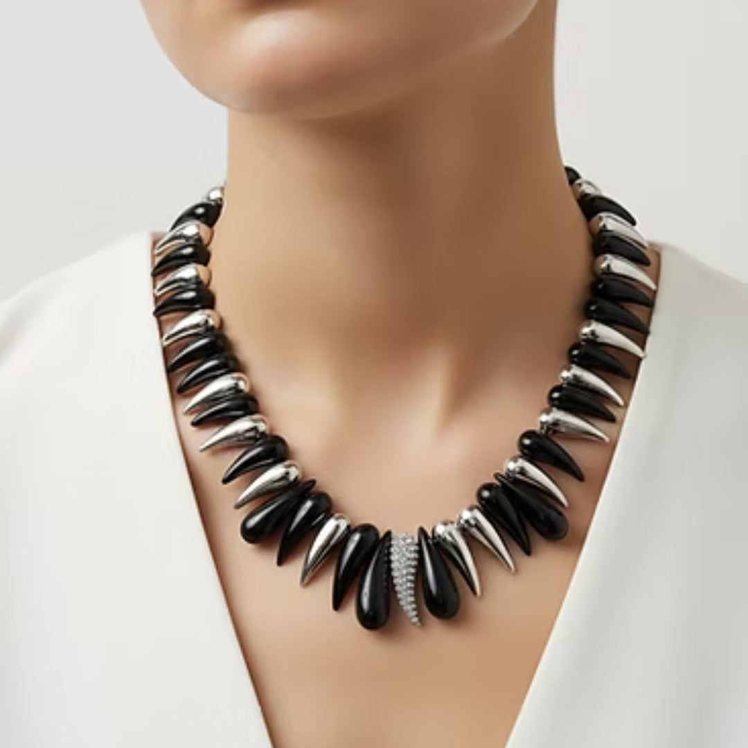 Vanity Her collana in metallo e resina Nero 611 654.NERO