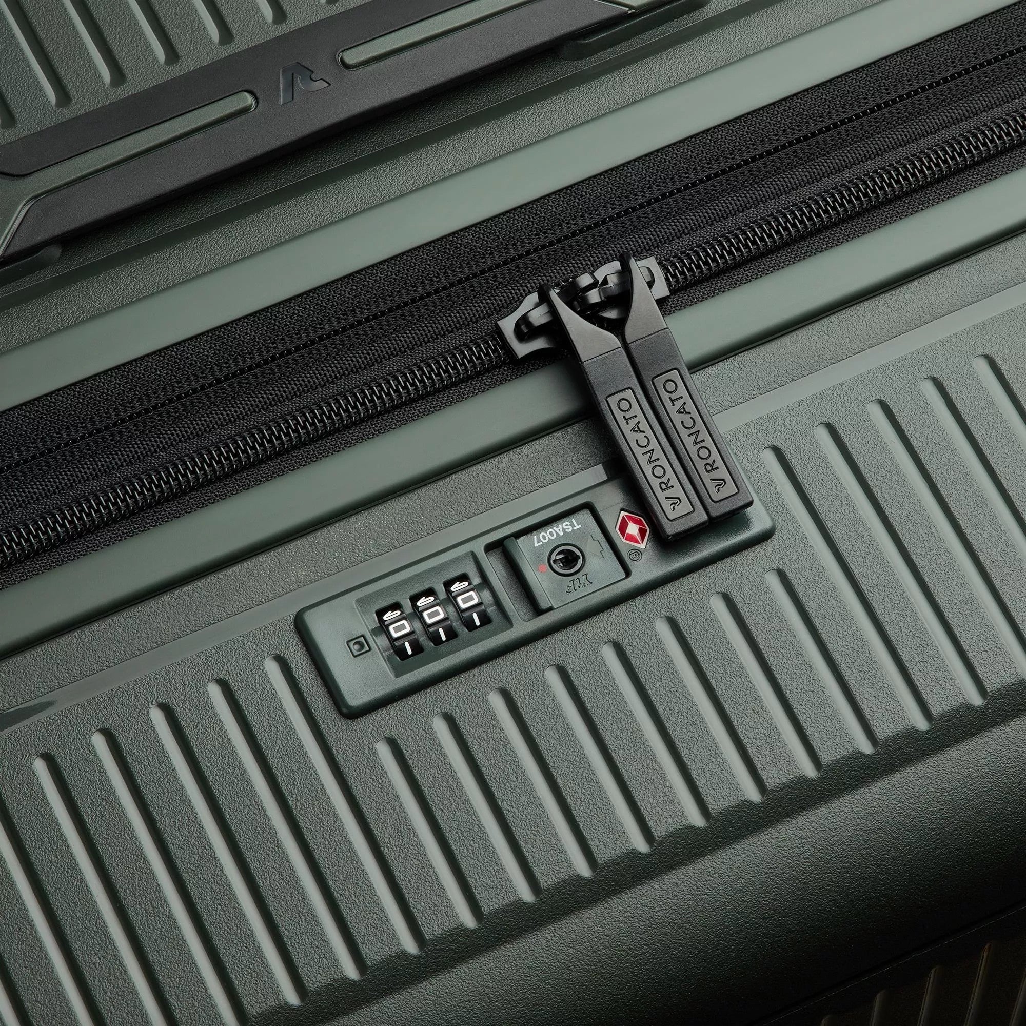 Roncato trolley cabina in polipropilene "Arcade" Verde 418403.57 VERDE MILITARE