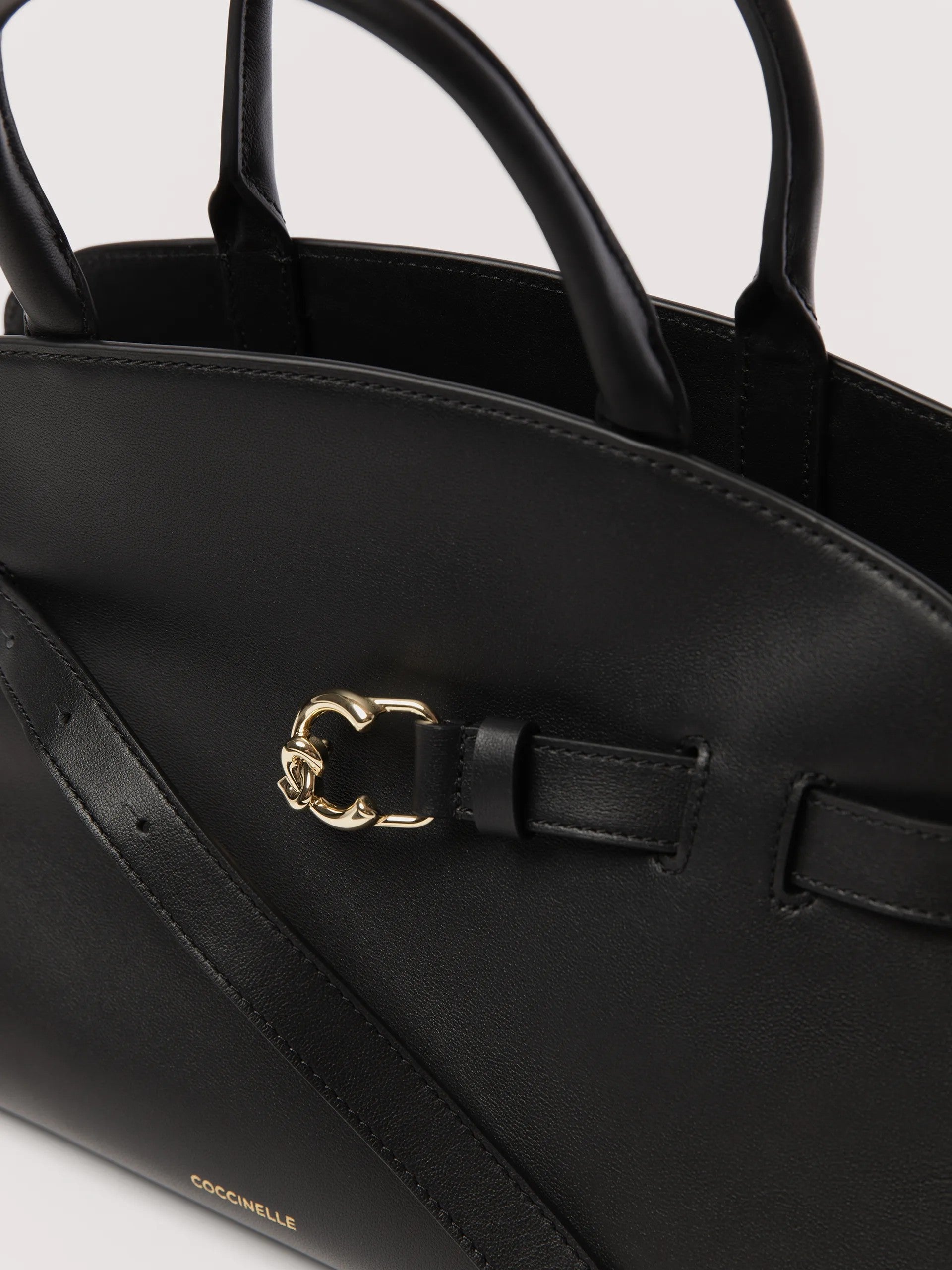 Coccinelle borsa a mano in pelle "Sabine" Nero E1TLA180401.001 NOIR