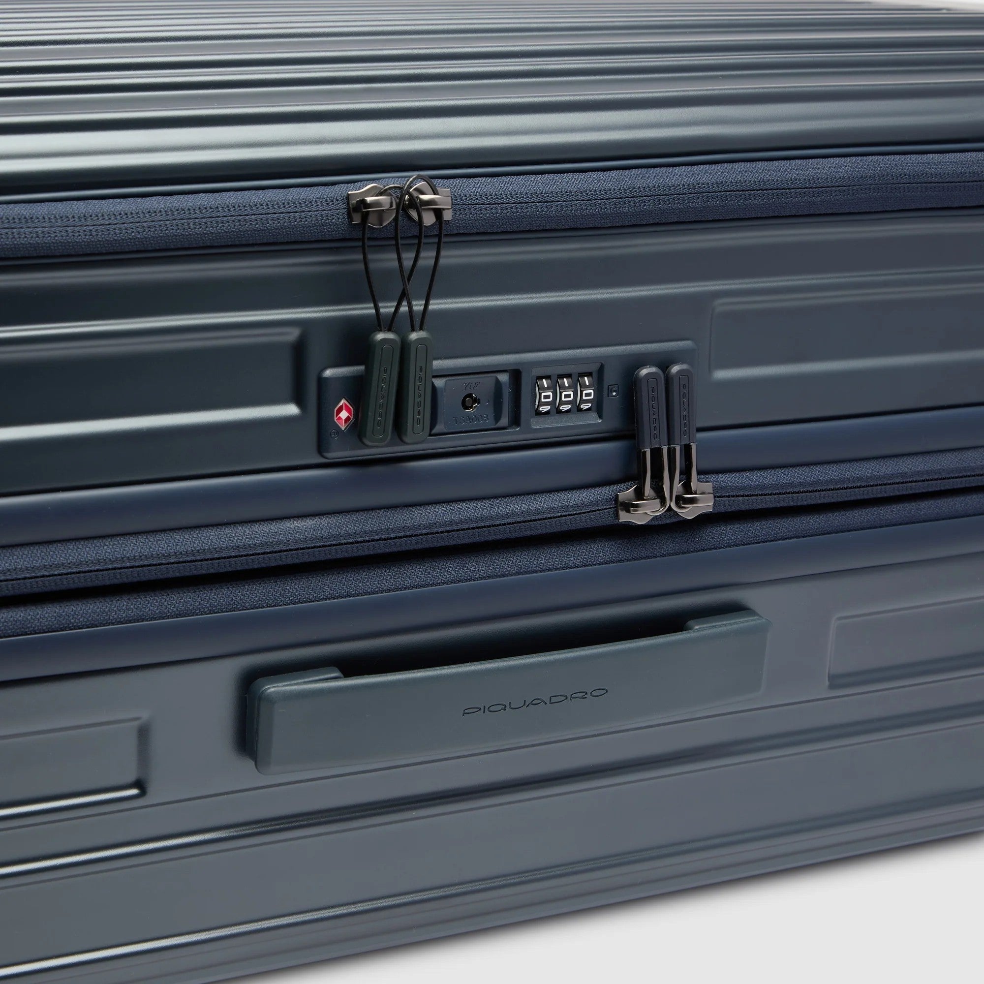 Piquadro trolley grande in policarbonato "PQ Light" Blu BV7247PQL.BLUO