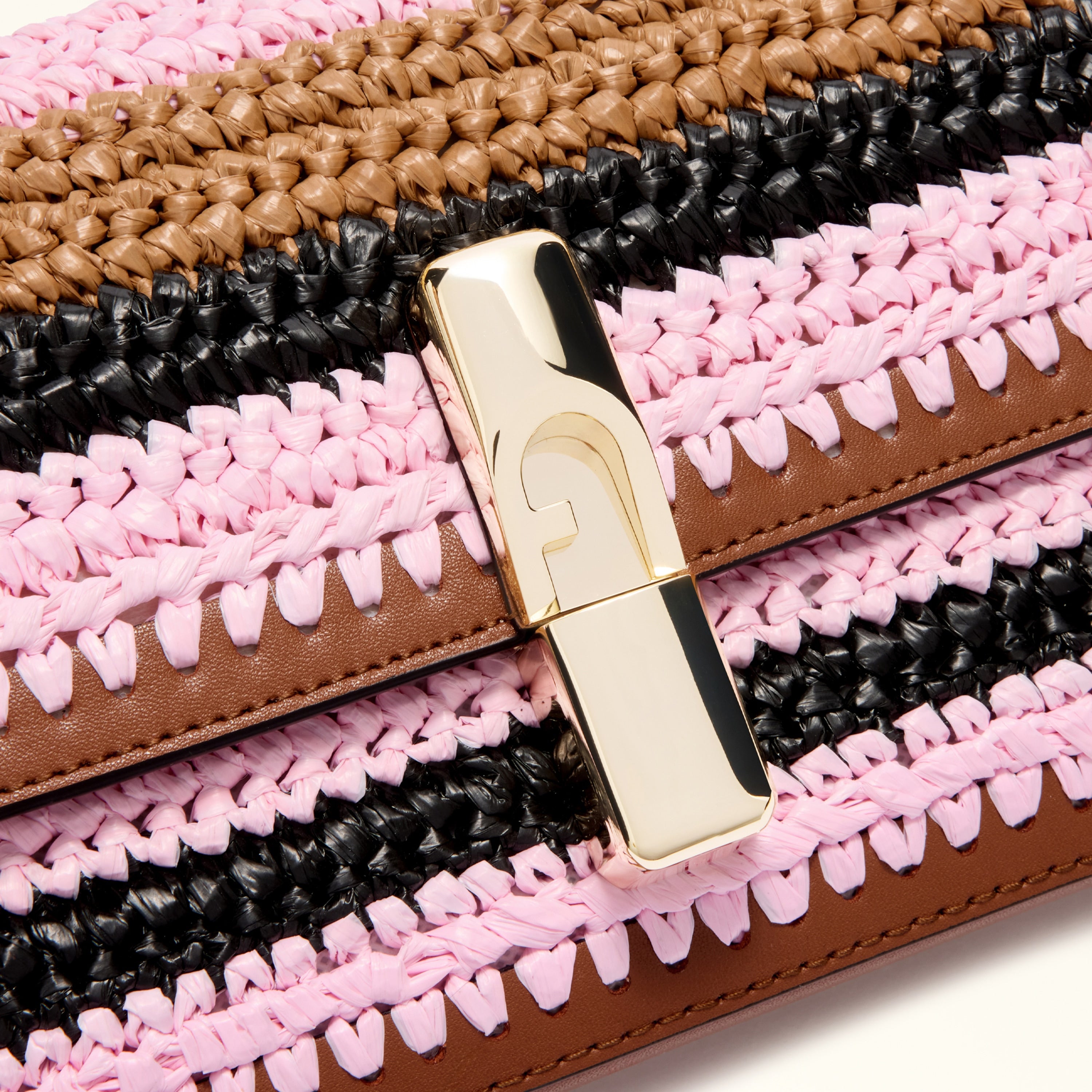 Furla borsa a tracolla in pelle e rafia "Iride Crochet" Multicolor WB01826.TCO00 TONI COGNAC