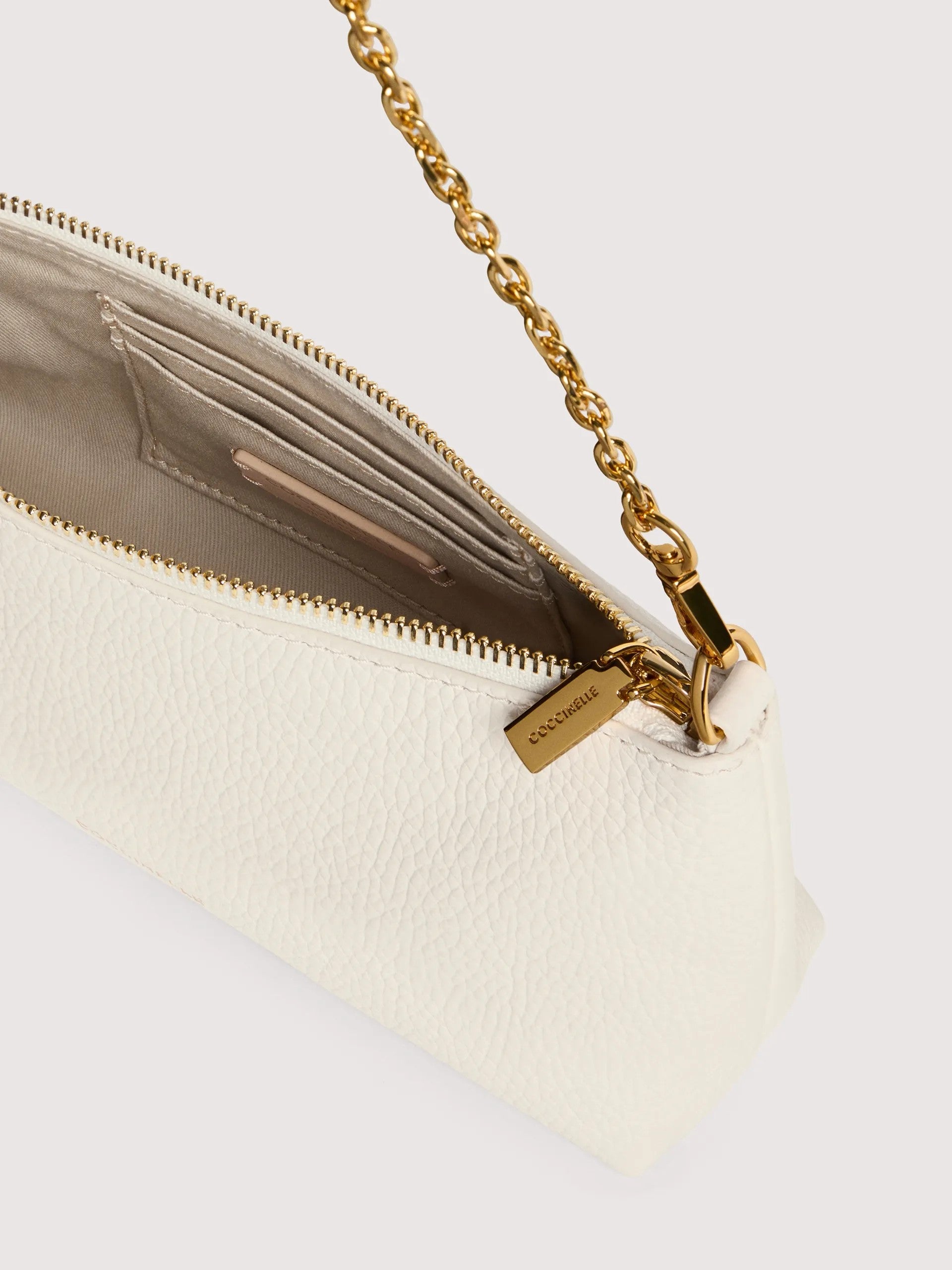 Coccinelle borsa a spalla in pelle "Aura" Bianco E5QH0550101.N17 PEARL