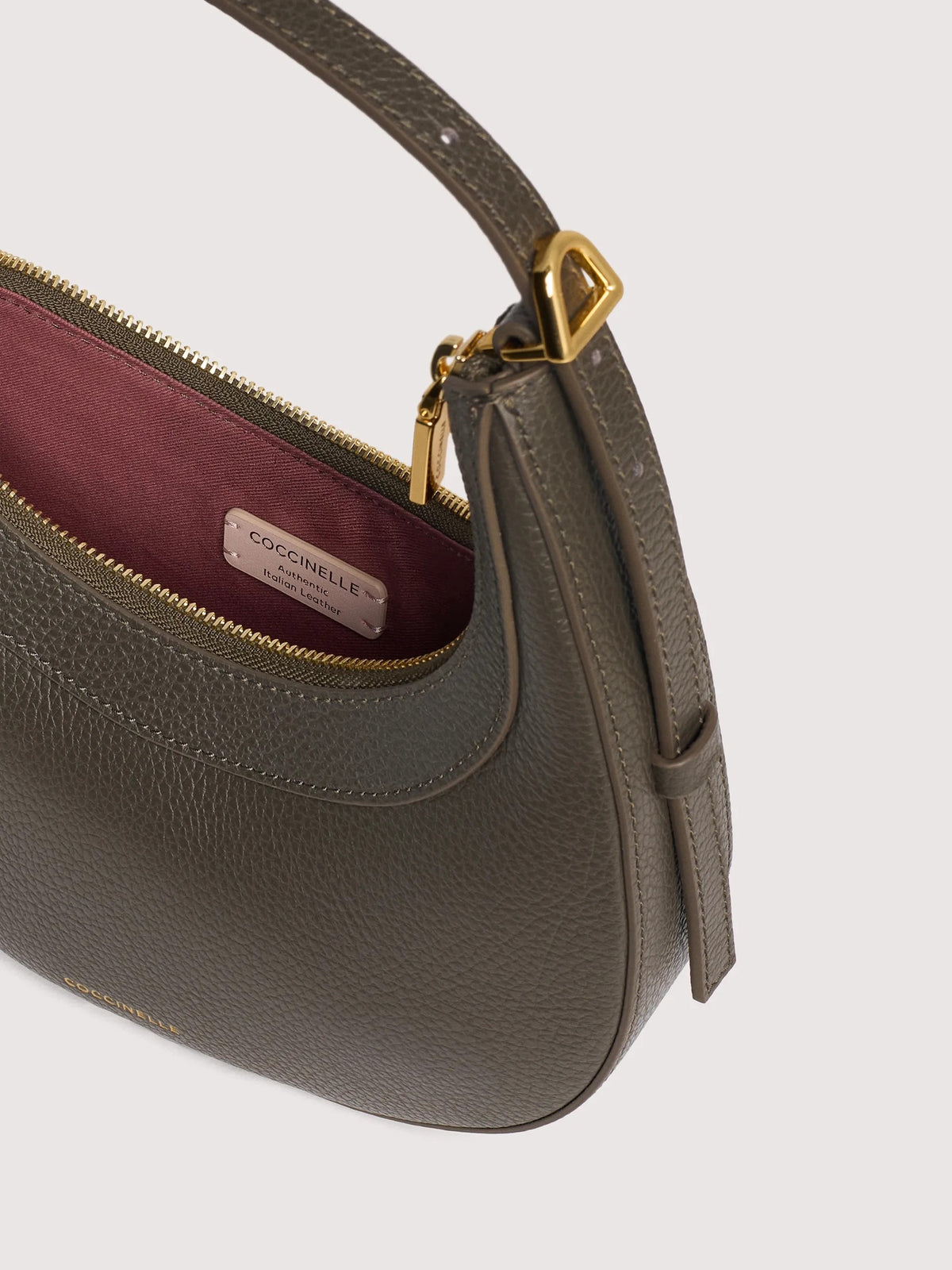 Coccinelle borsa a spalla in pelle "Whisper" Verde E5PIP530101.W25 FANGO