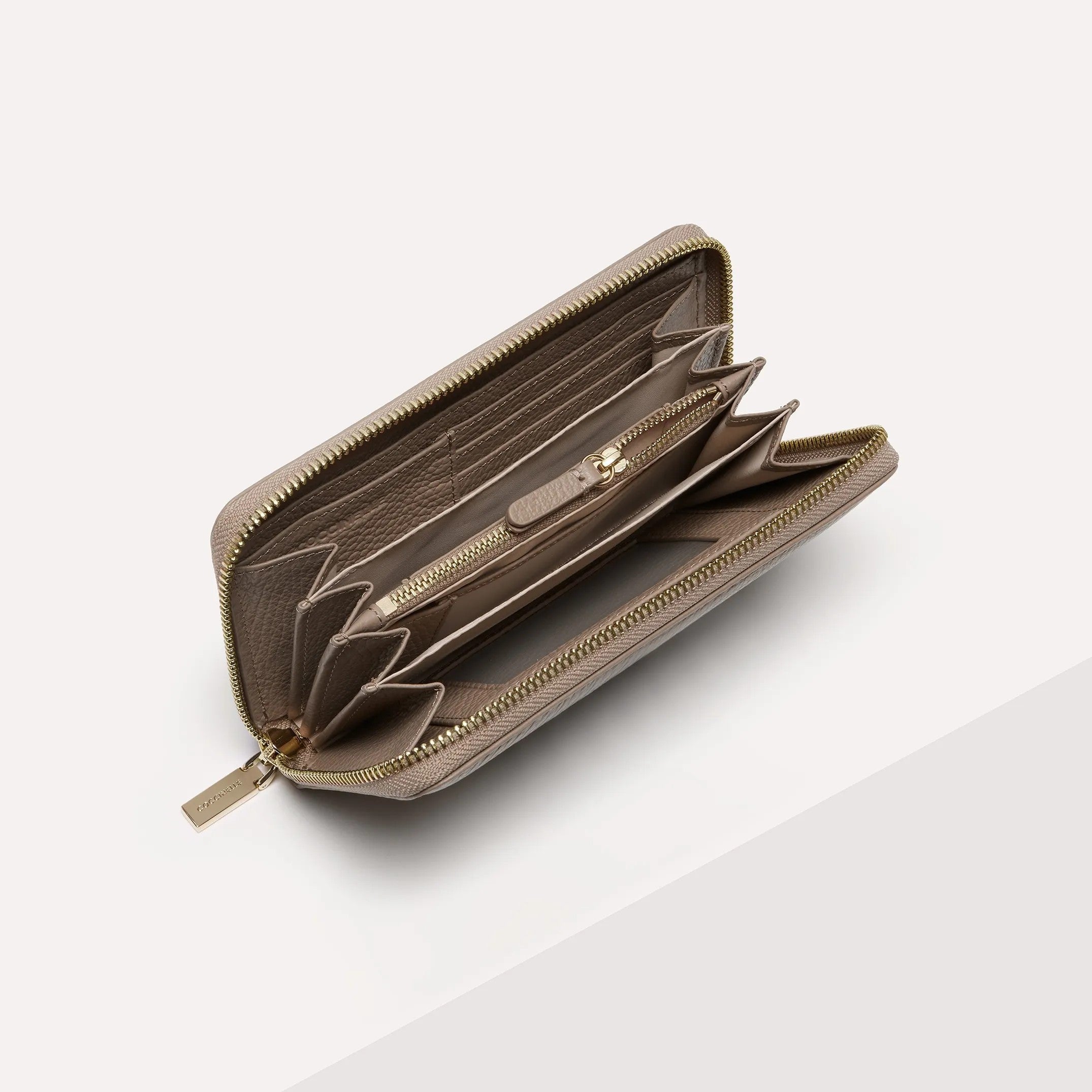 Coccinelle portafogli in pelle "Metallic Soft" Tortora E2MW5113201.N59 WARM TAUPE